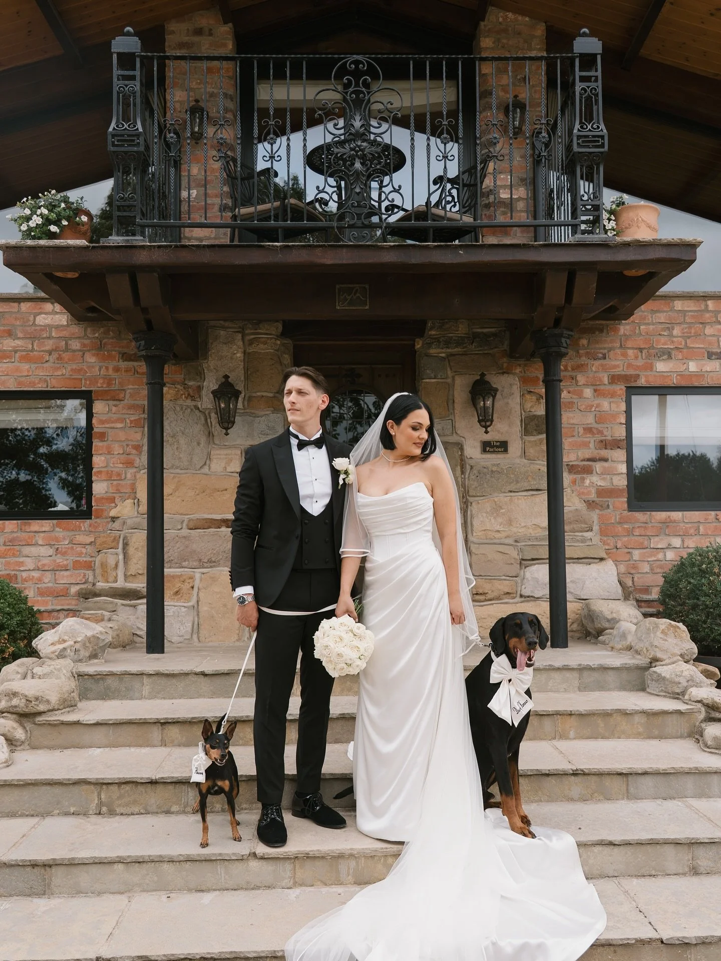 FDB BRIDE : Lorna β¨
When the vibe is vibing this strong it was always going to be super special. 
Celebrating at one of our faves, @thewillowmarshfarm , L + T carved their wedding out to be so uniquely special and personal to them. 
For the fashio
