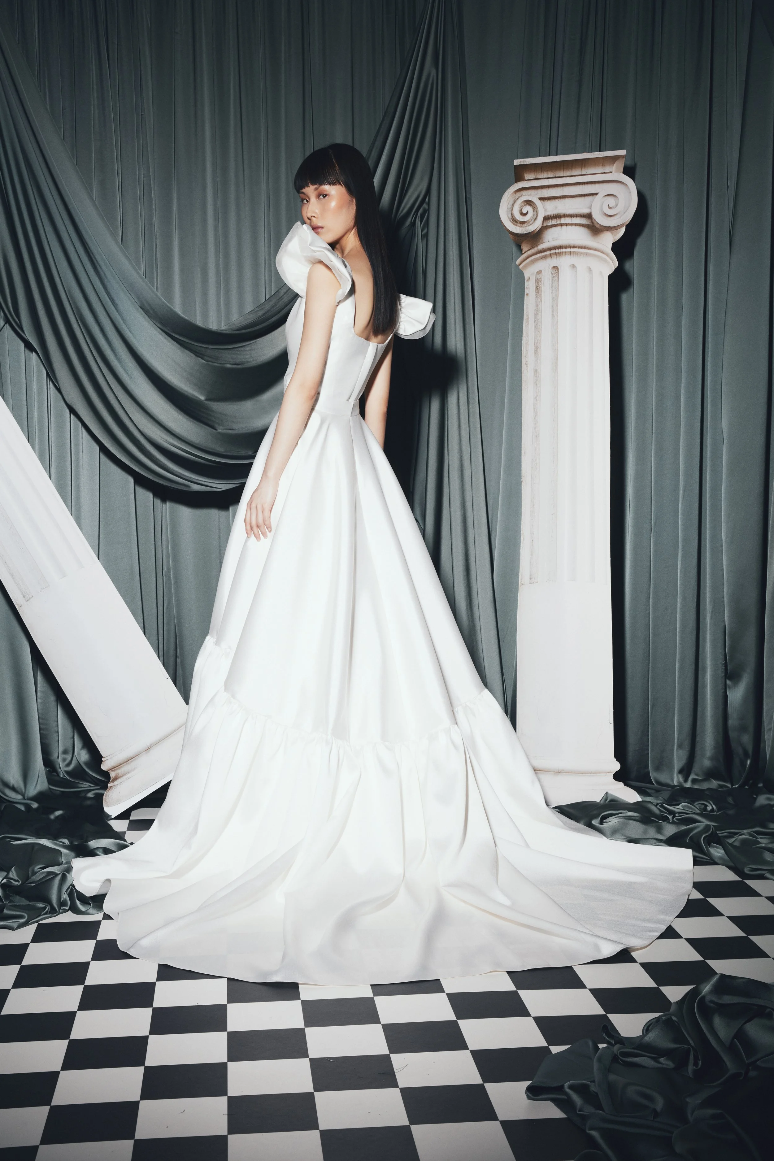 MOLLY TOP_EVALIE SKIRT_230426 HALFPENNY 838.jpg