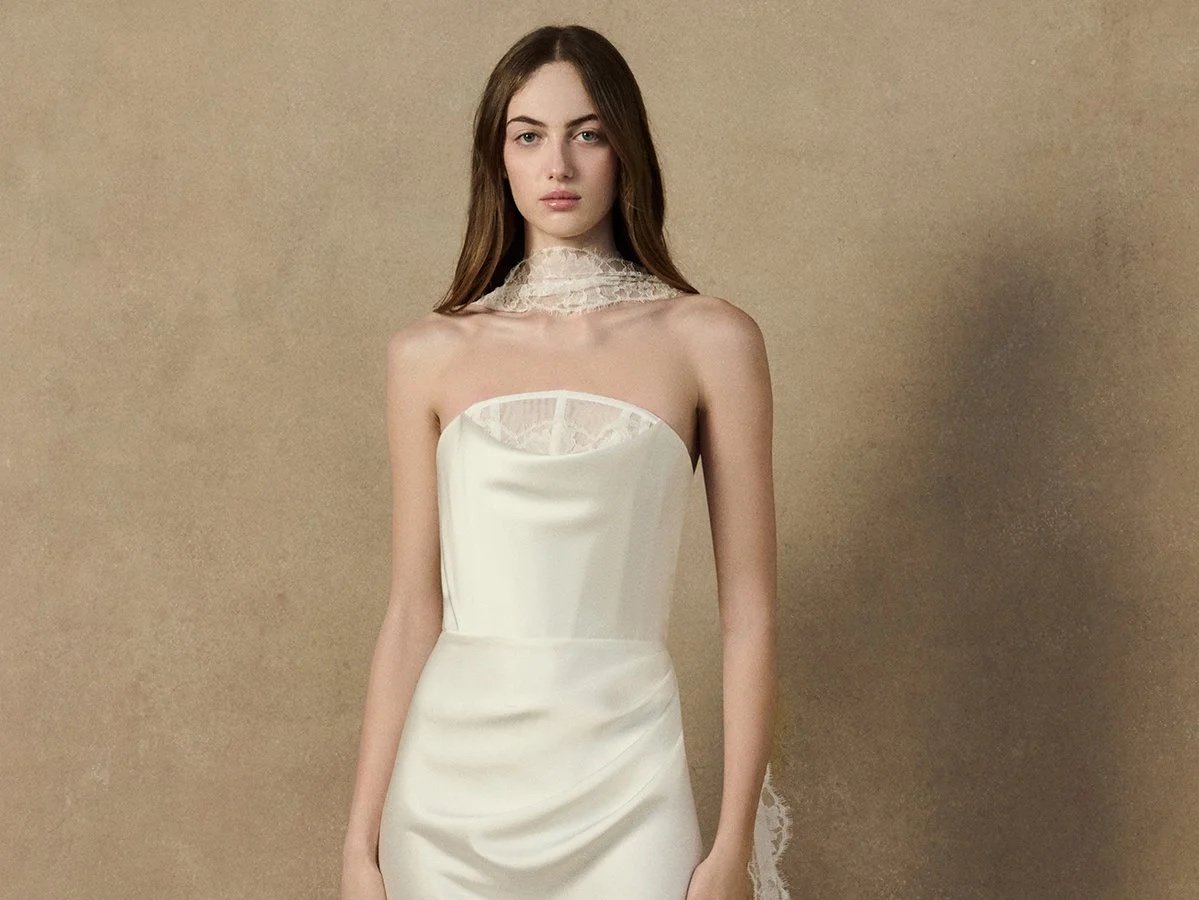 HERAH_DRESS_BERRY_LACE_BODICE_BERRY_LACE_SCARF_FRONT.jpg