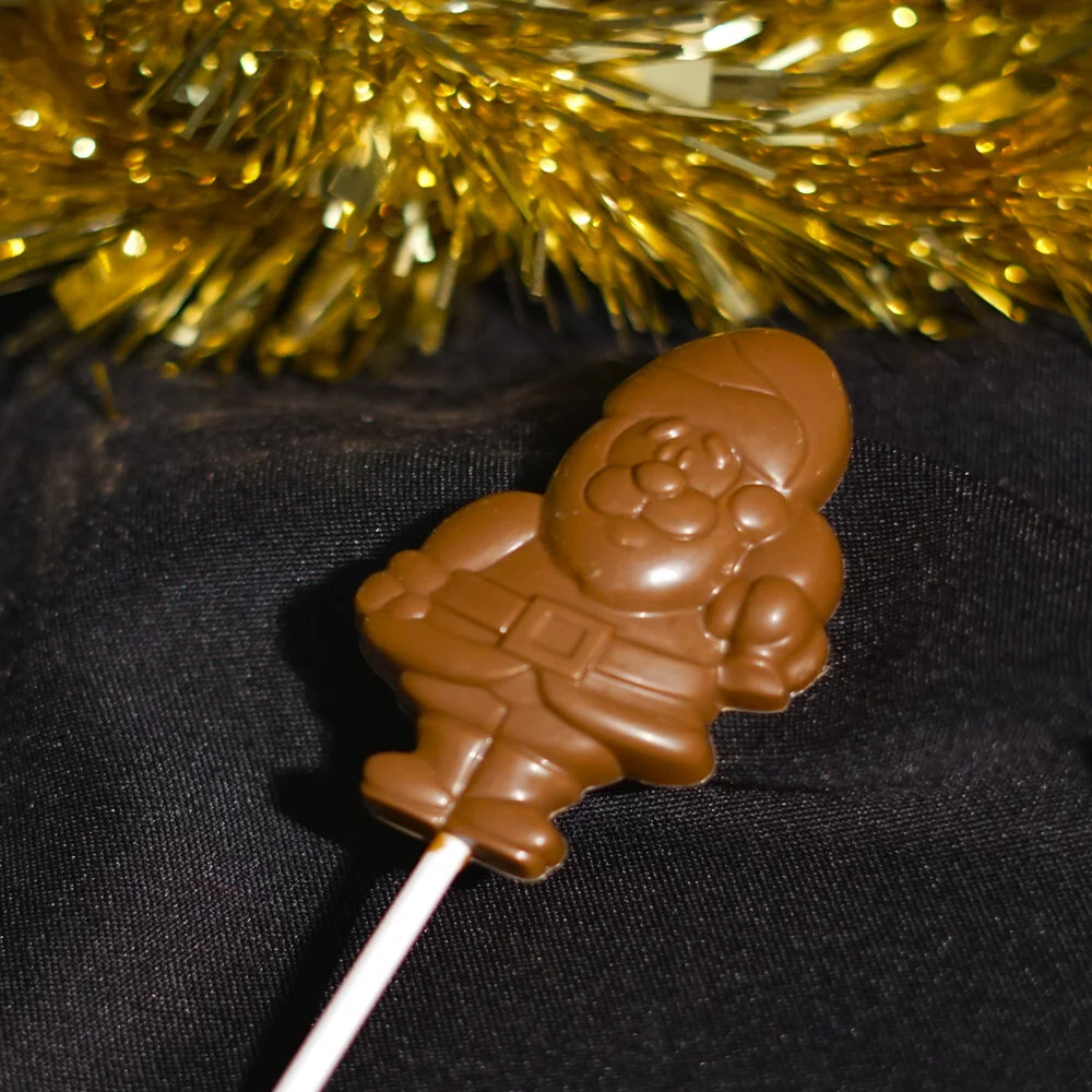 Chocolate Santa Lollipops