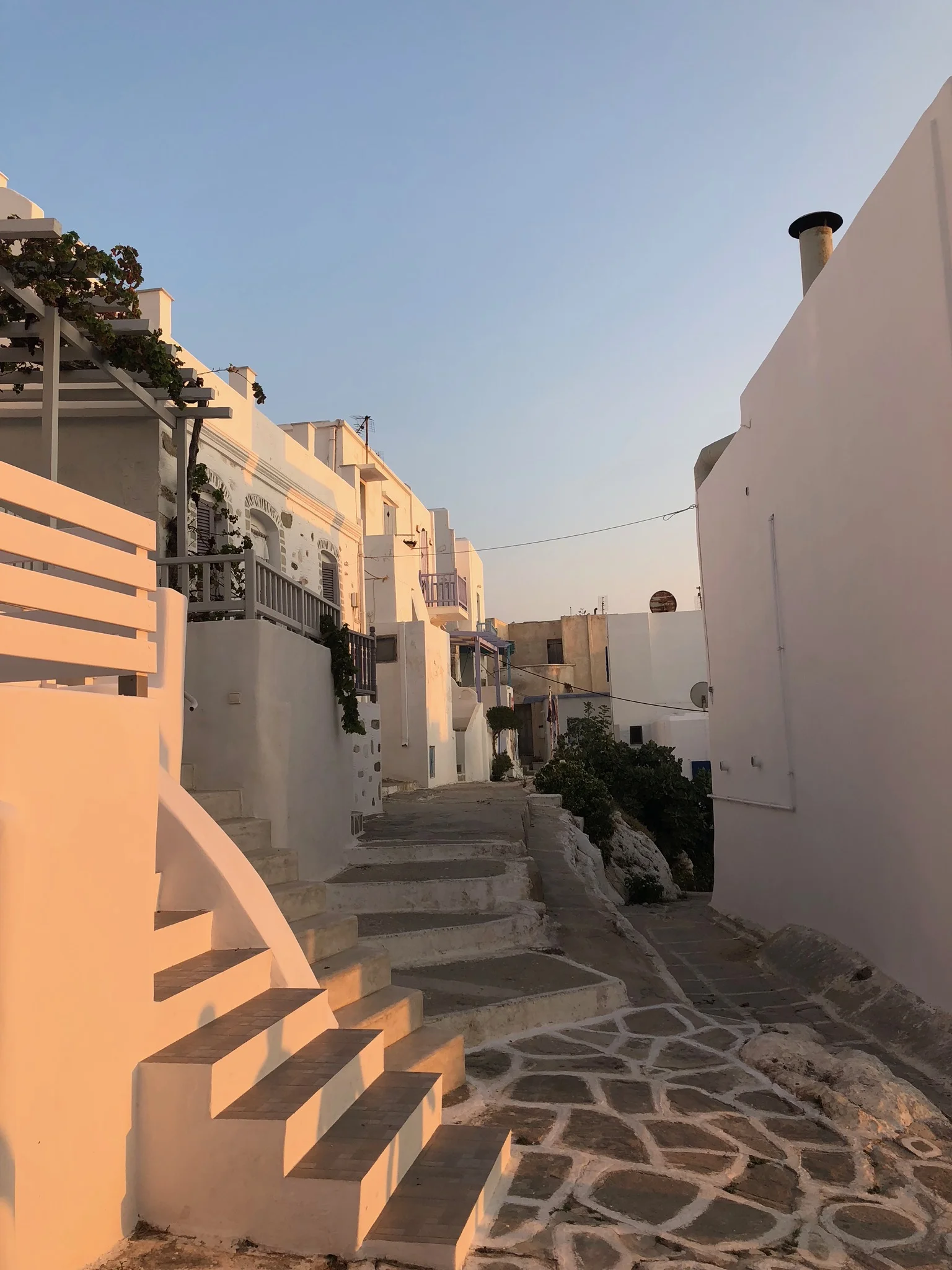 Paros