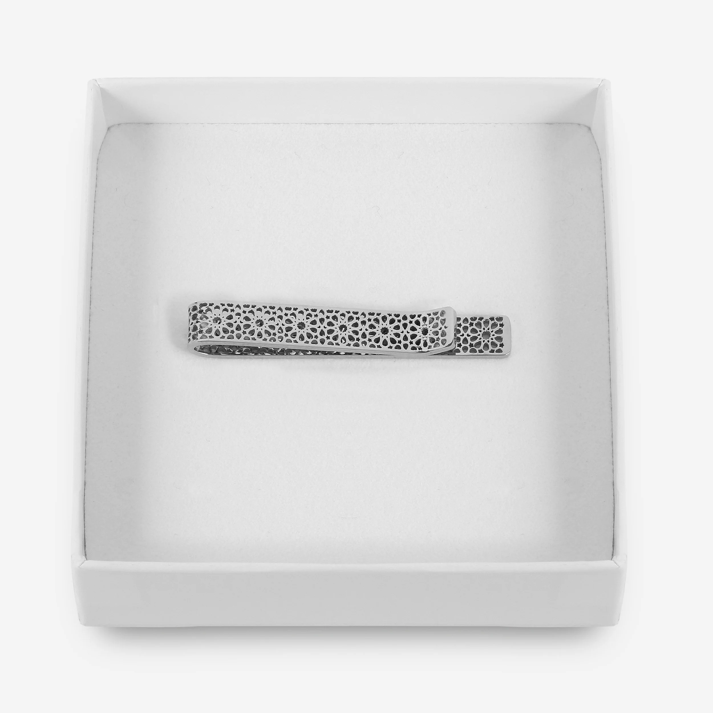 SilverTie1G.jpg