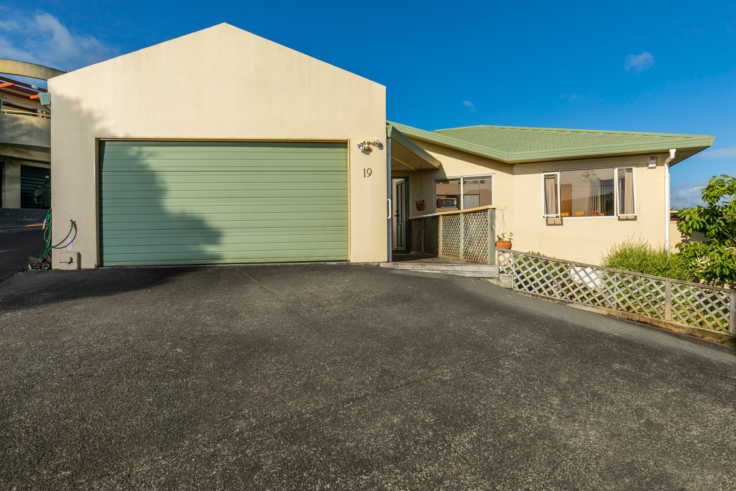 Front of house with garage and entrance.jpg