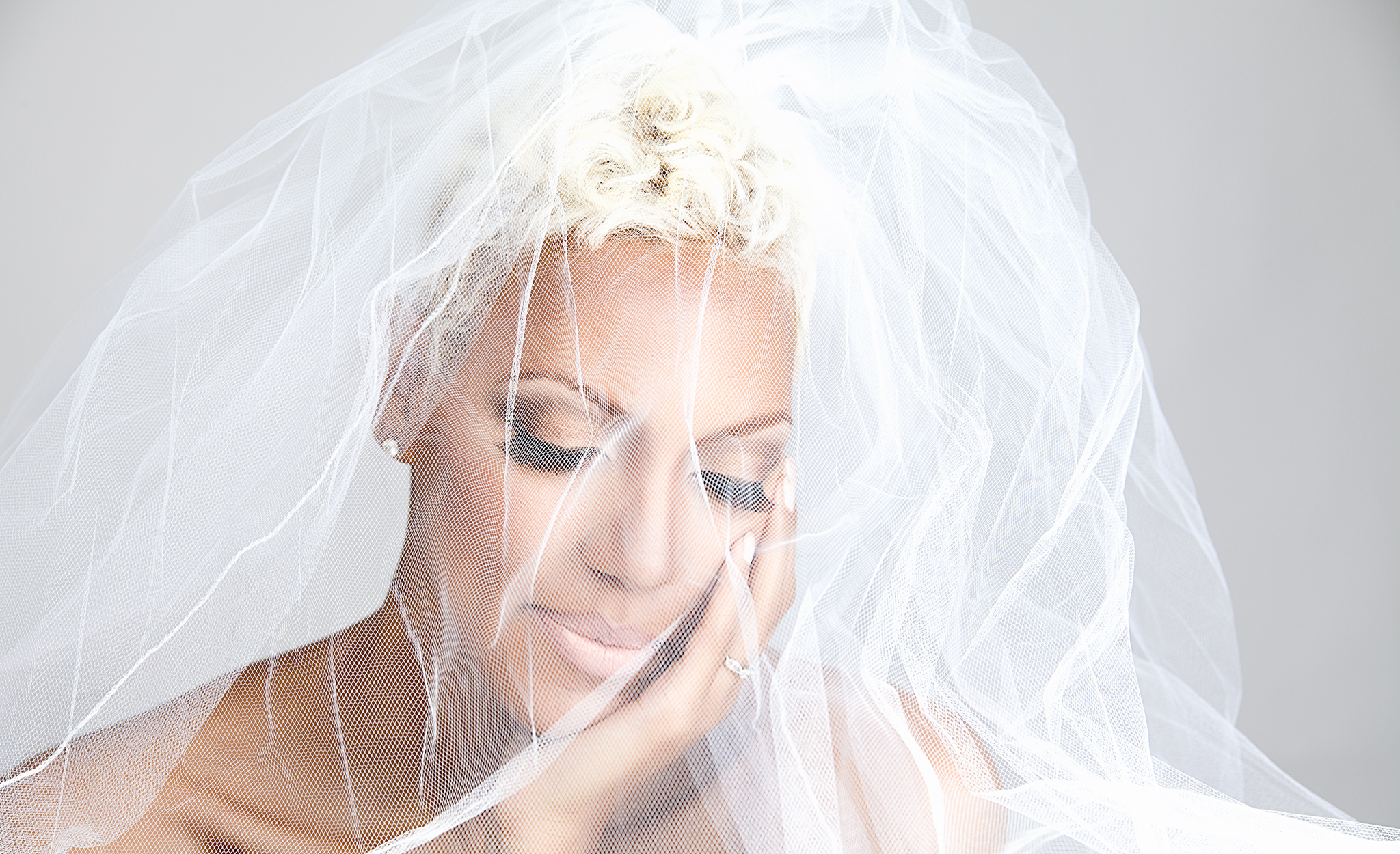 Bridal_Makeup_Session_2014.11.911049.jpg