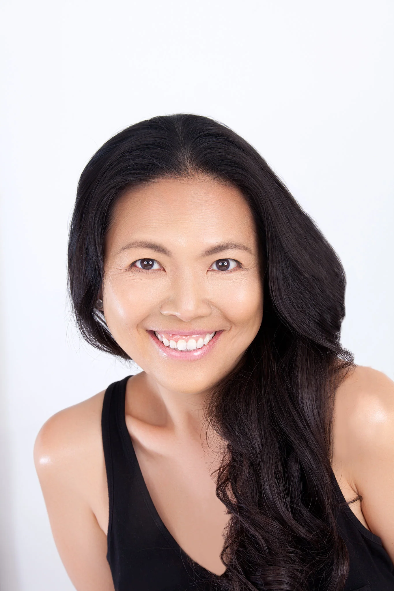 Su-LingHUang_Headshot_Session_6.20.201552644.jpg