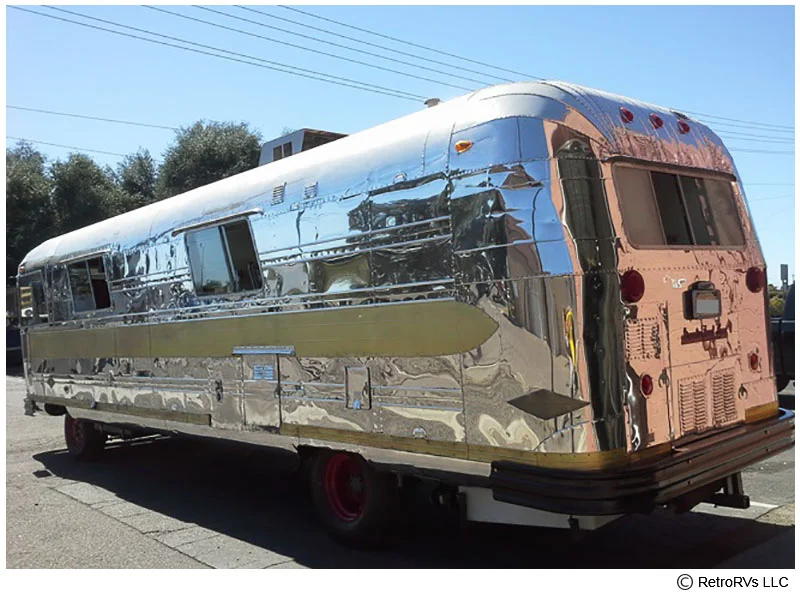 1964 Streamline Travel Home 29' 52,000 Price Reduction — RetroRVs