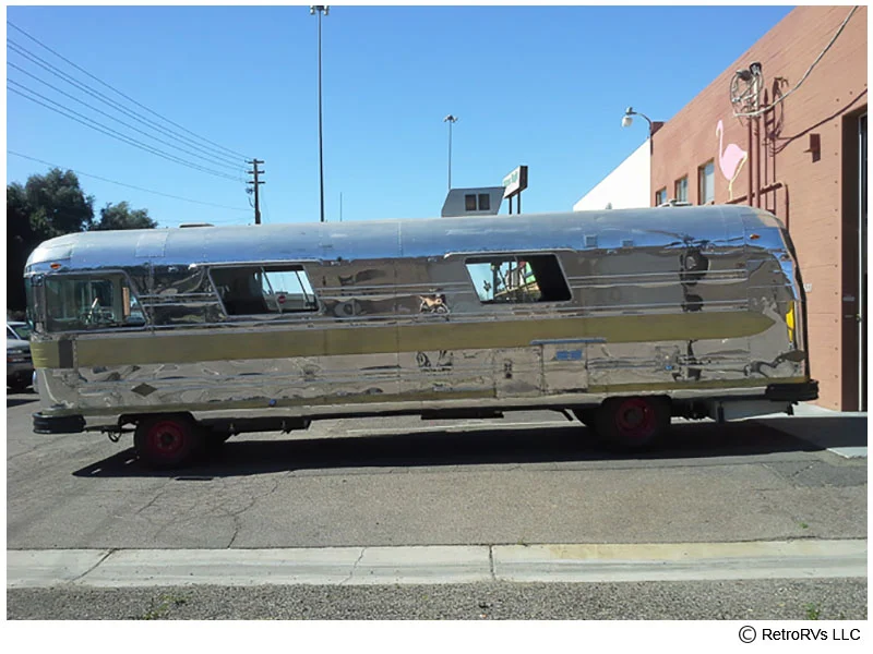1964 Streamline Travel Home 29' 52,000 Price Reduction — RetroRVs