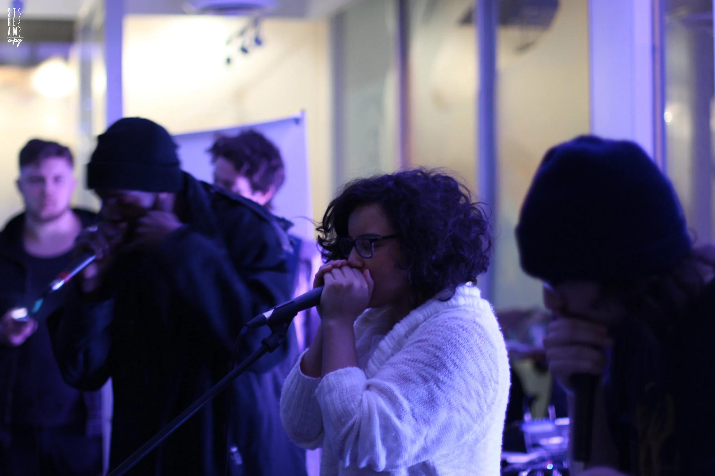 A moment of true pleasure for everyone who attended this show, and everything that Stream WPG is really about. Collaboration. Beatboxer Alexa Potashnik and Beatox brought the beat to life, while rapper Ndu brought the lyricism. All while a live band brought the rhythm. p, aidan cloet