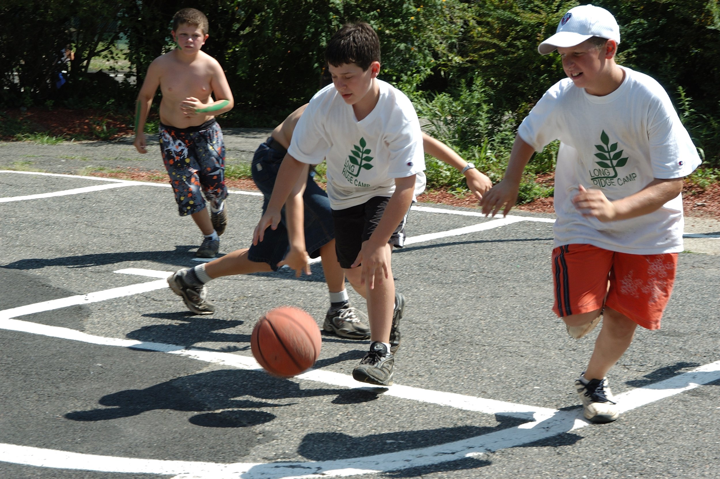 older boys basketball.JPG