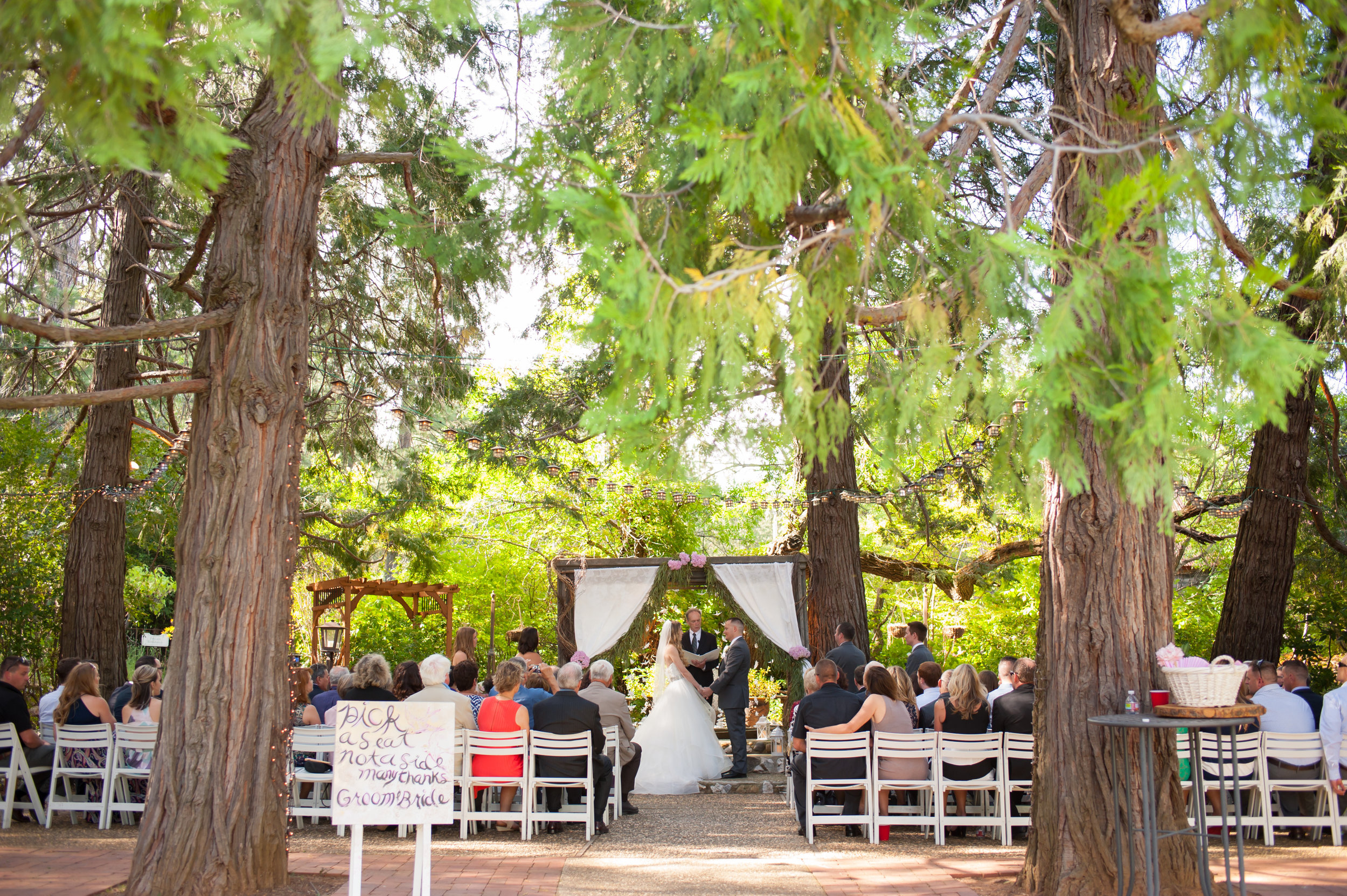 nicole-luke-019-onte-verde-inn-foresthill-wedding-photographer-katherine-nicole-photography.JPG