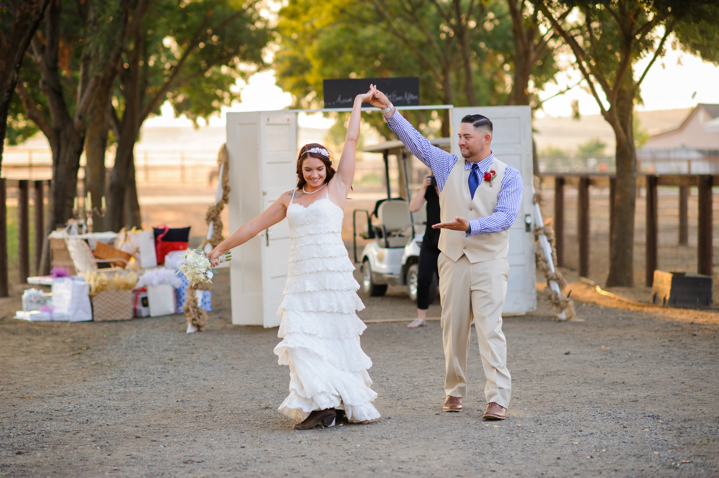 carly-geoff-028-horse-ranch-western-sacramento-wedding-photographer-katherine-nicole-photography.JPG