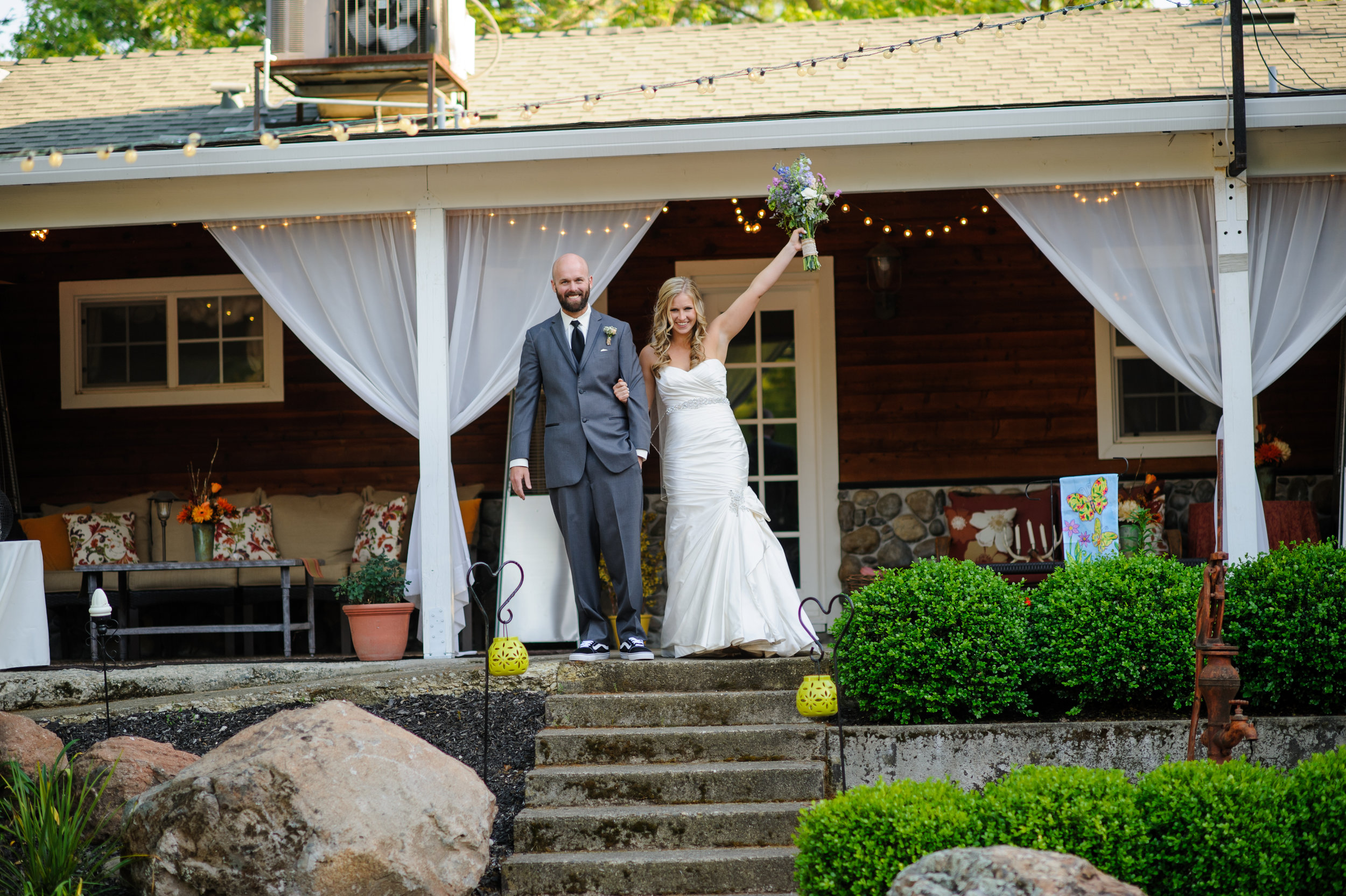 lindsey-alex-025-backyard-sacramento-wedding-photographer-katherine-nicole-photography.JPG