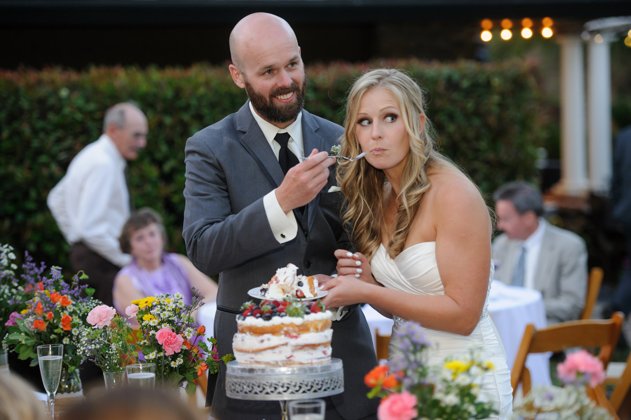 lindsey-alex-027-backyard-sacramento-wedding-photographer-katherine-nicole-photography.JPG