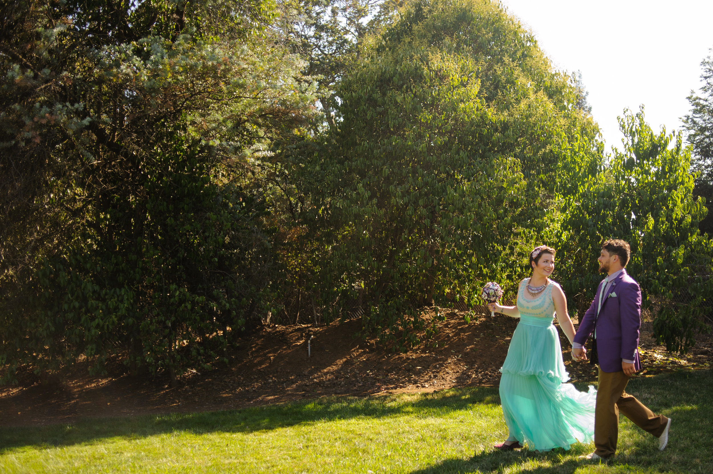 chloe-evan-012-backyard-sacramento-wedding-photographer-katherine-nicole-photography.JPG