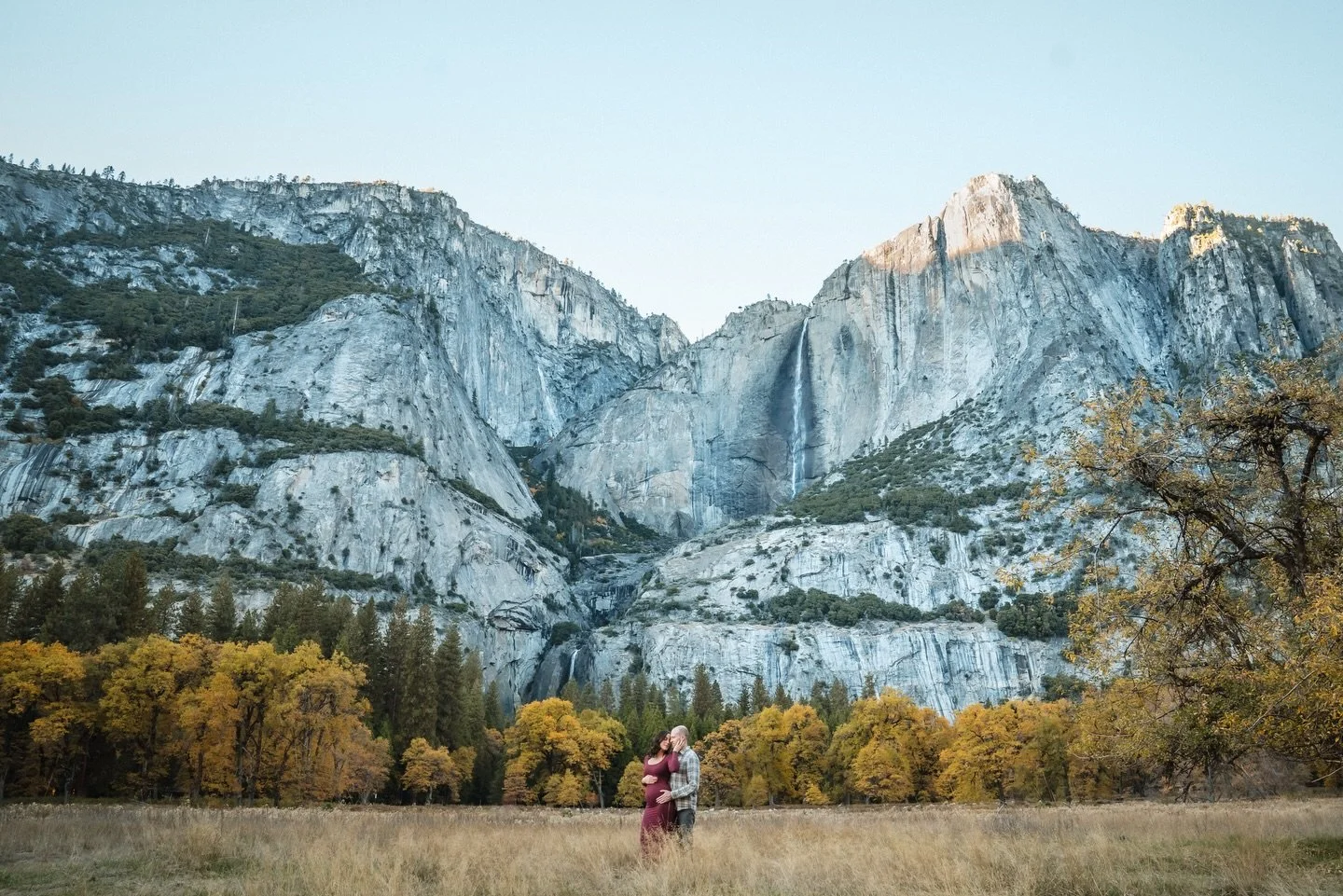 A truly special session in Yosemite. Love these two and am so excited for them to start their journey as Mom and Dad. More on the blog, link in stories ✨

#katherinenicolephotography #yosemitephotographysession #yosemitephotographer #yosemitephotogra