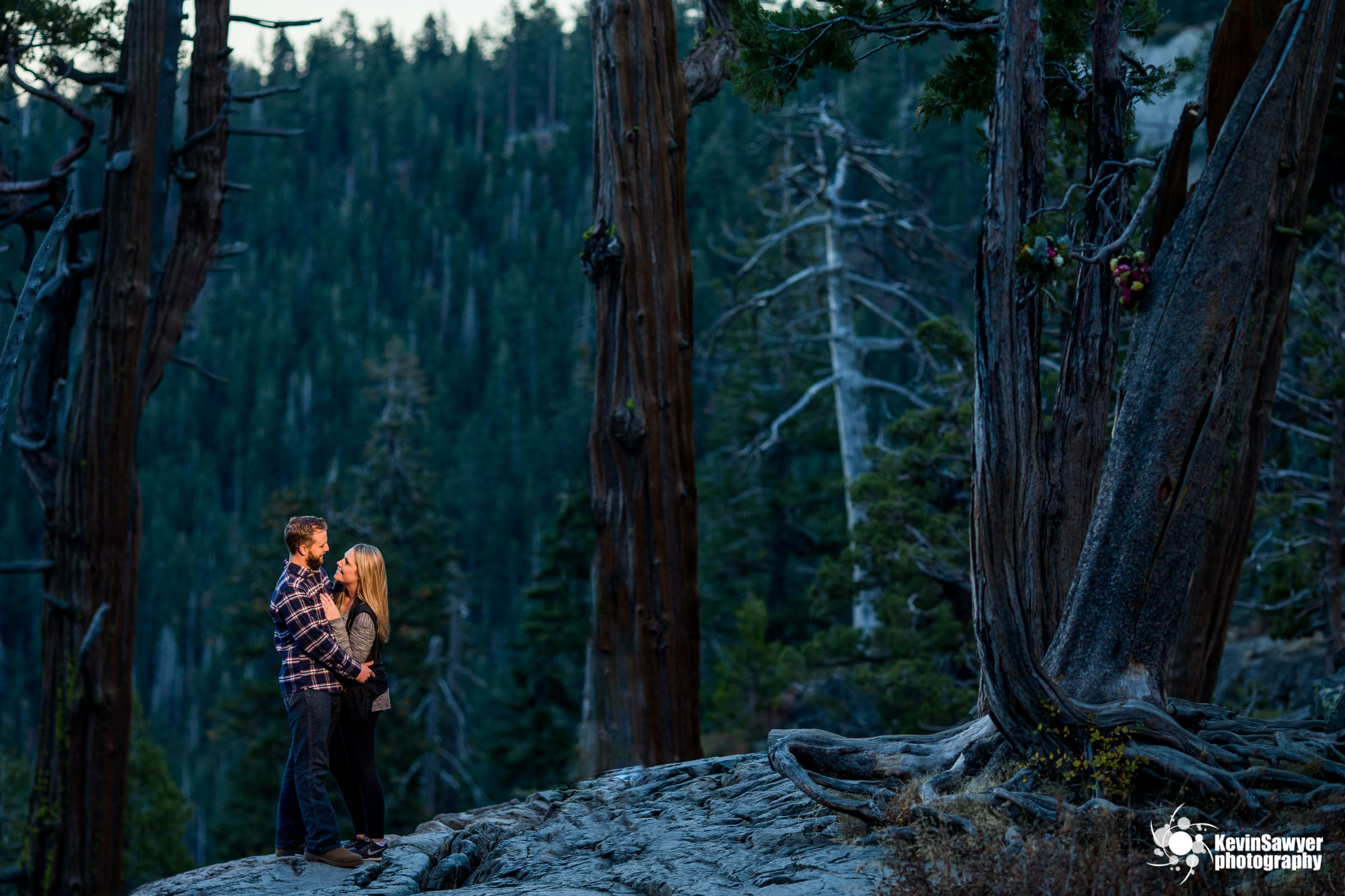 lake-tahoe-wedding-photographer-proposal-engagement-emerald-bay-portraits-love-southlake-tahoe