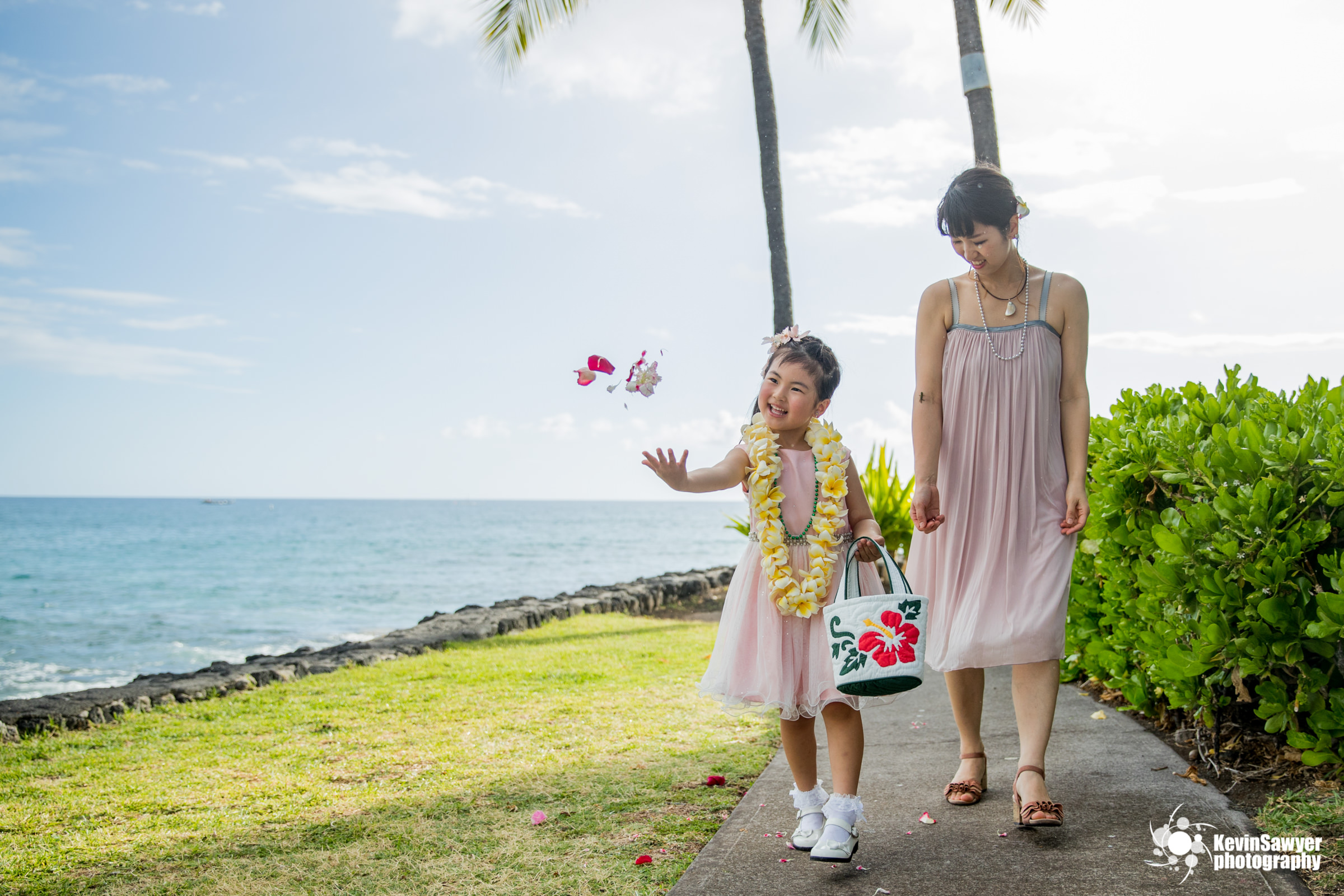 hawaii-big-island-photographer-photography-destination-flower-girl
