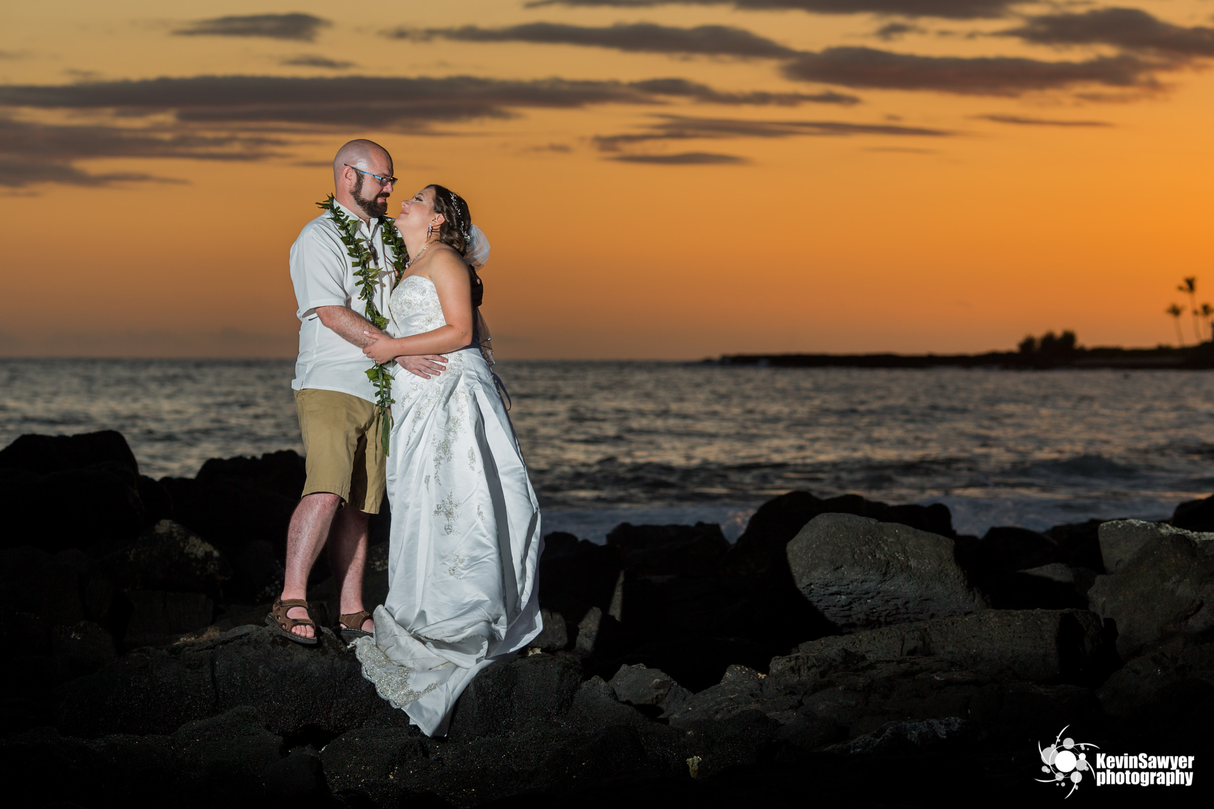 hawaii-big-island-photographer-photography-destination-bride-groom-portaits
