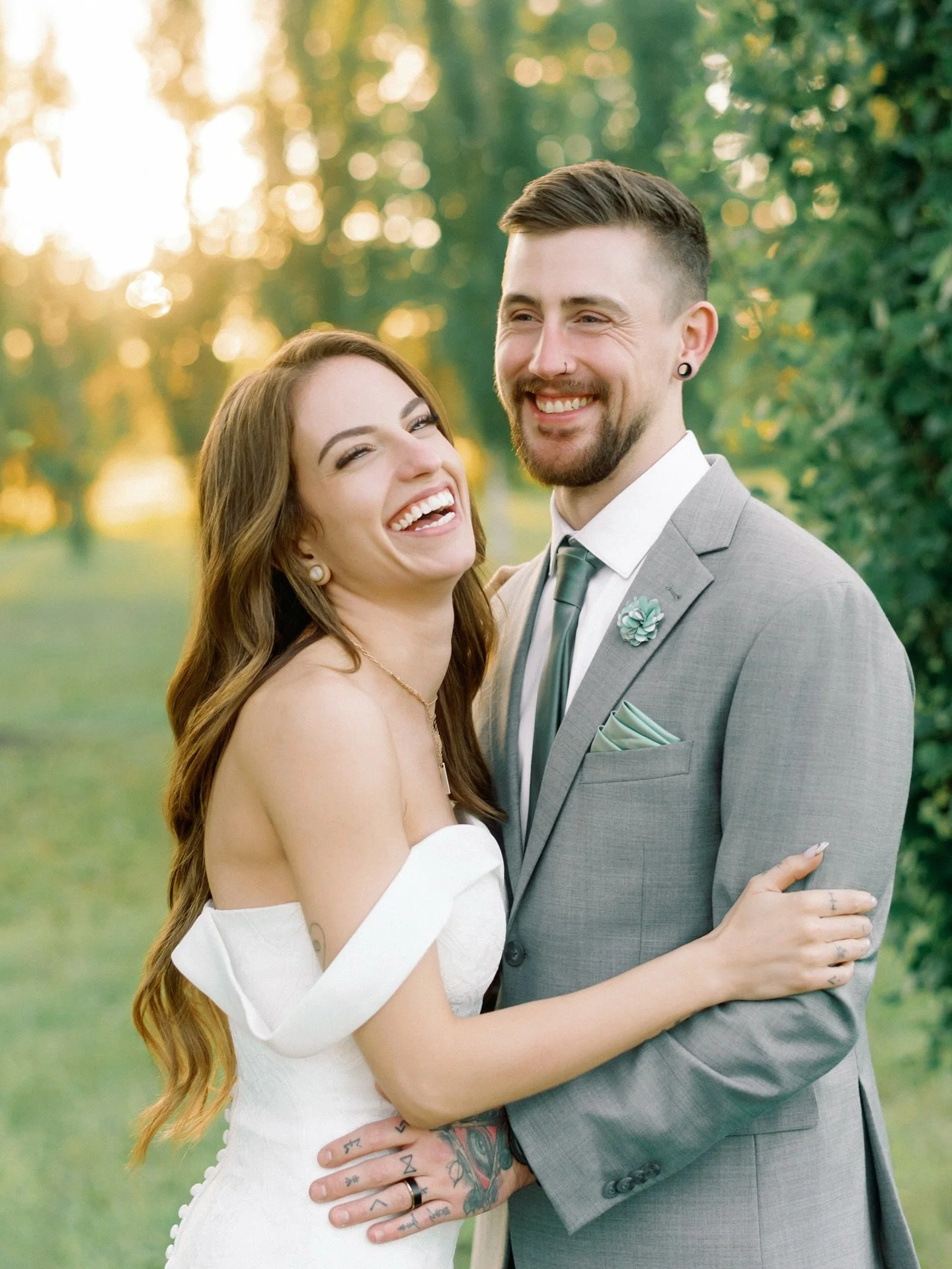 Sabrina &amp; Devon 13
.
.
.
.
#classicbride #timelessstyle 
#calgaryweddingphotographer #calgaryphotographer #yycweddingphotographer #yycphotographer #albertaweddingphotographer #albertaphotographer #yyclove #weddinginspo #weddingphotographer #looks
