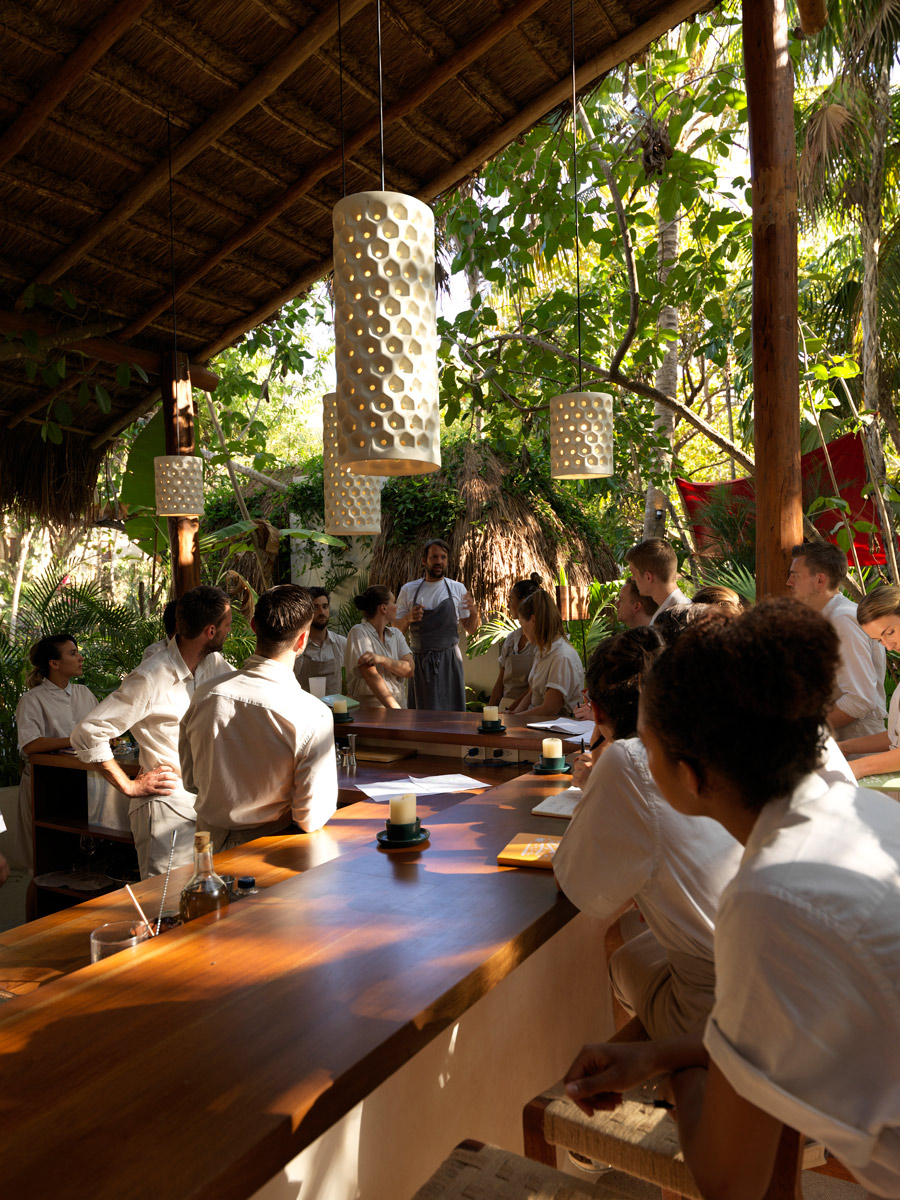 Front-of-house-meeting-with-René-Redzepi---bar---lounge---Noma-Mexico.jpg