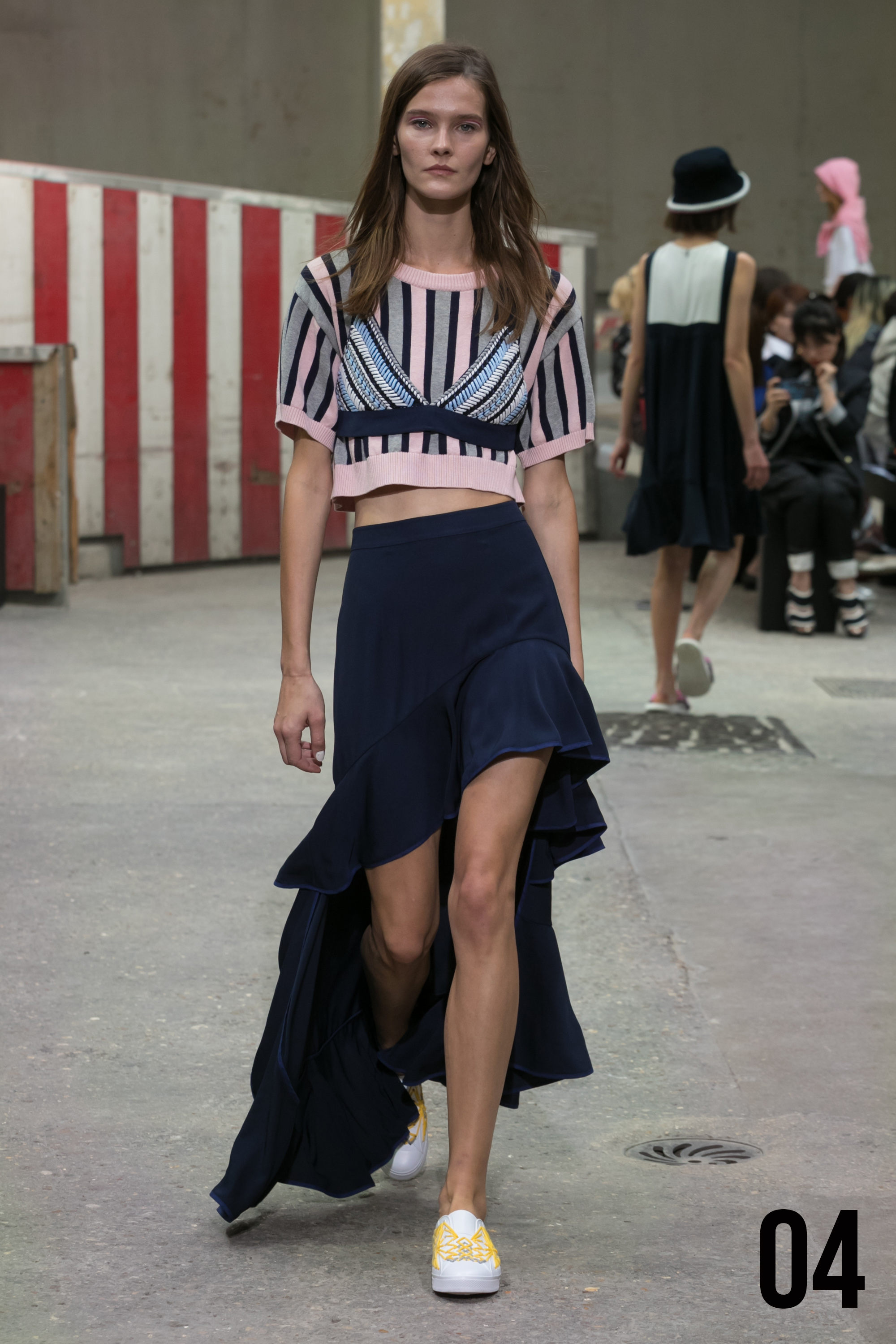 LOOK 4.jpg