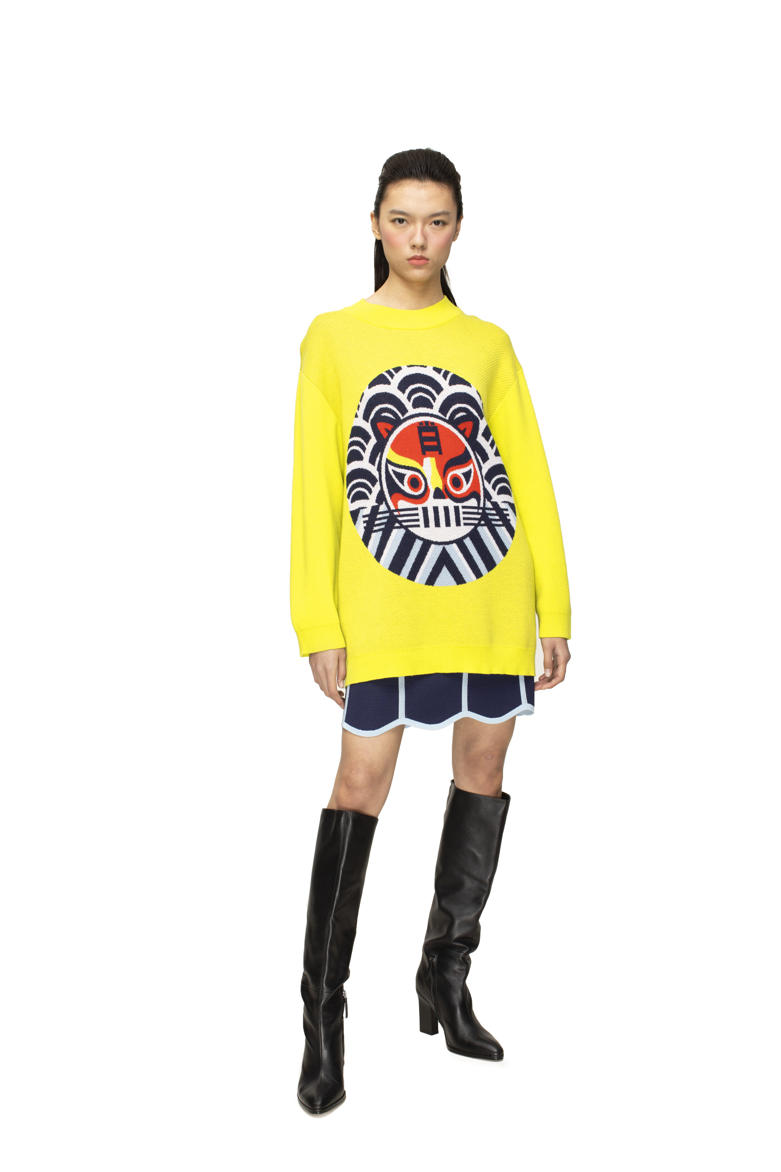 Look3.jpg