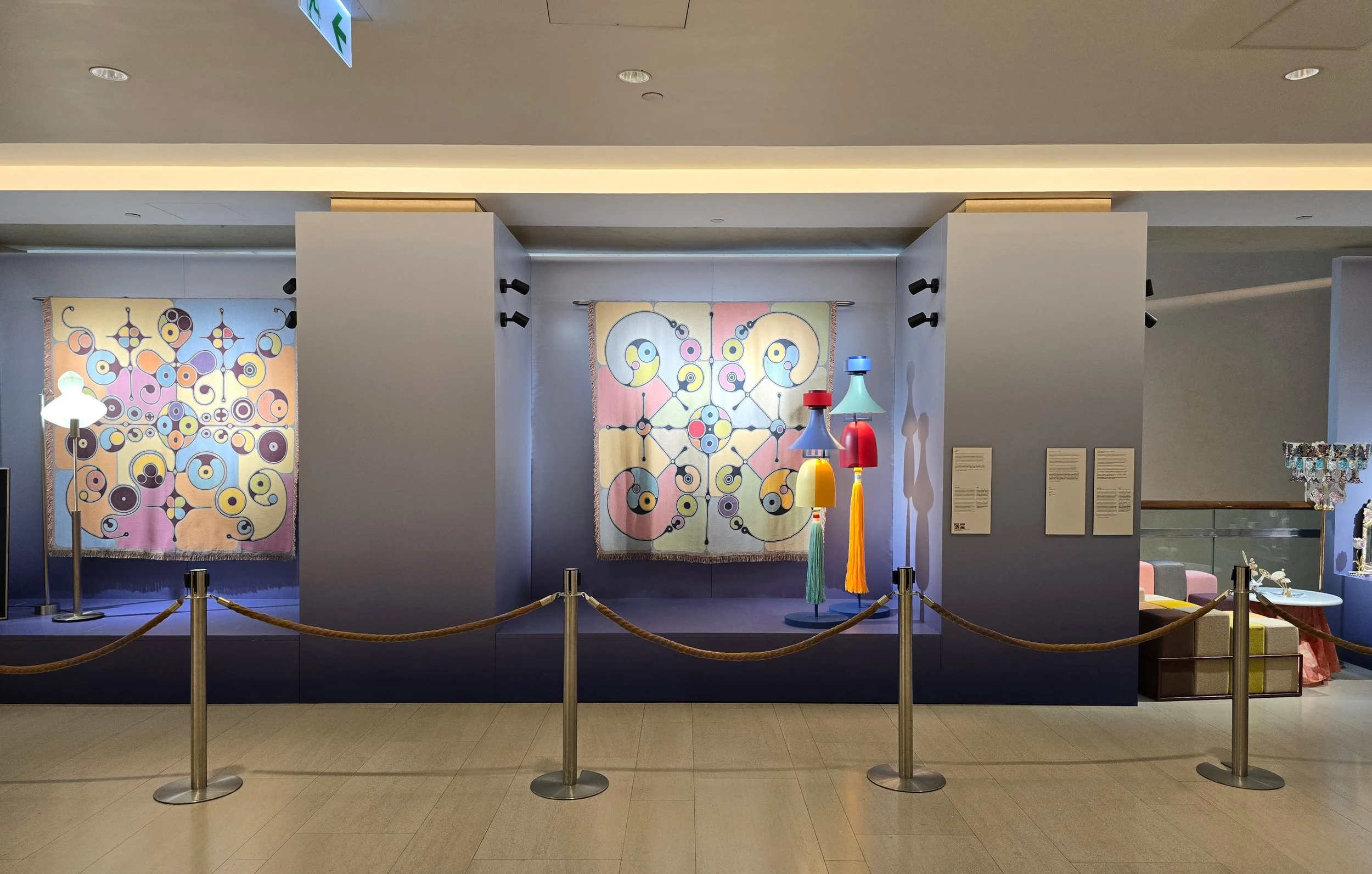 "TEA LAMP" by Cynthia Mak, exhibited at Hong Kong Landmark and HKCEC. A contemporary sculptural lamp inspired by the traditional Chinese character for tea (茶).