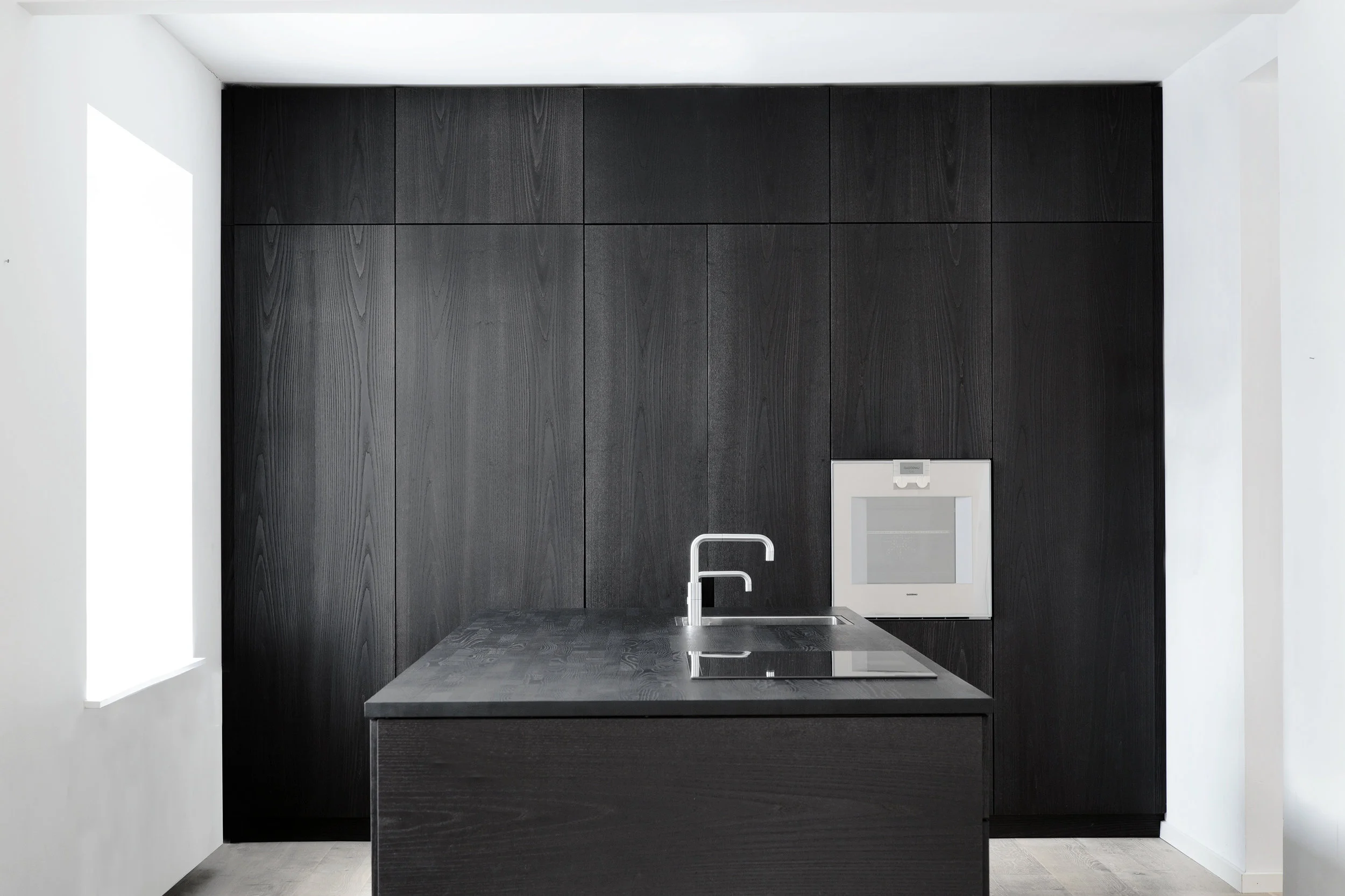 cph-square_all-black-2.jpg