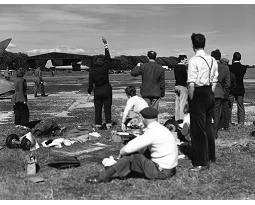 tn-Lasham.jpg