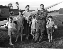 tn-The-family-Kearon-at-Lasham.jpg