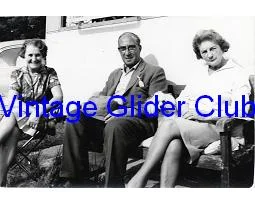 tn-Fluff-Fred-and-Queenie-Meads-.jpg