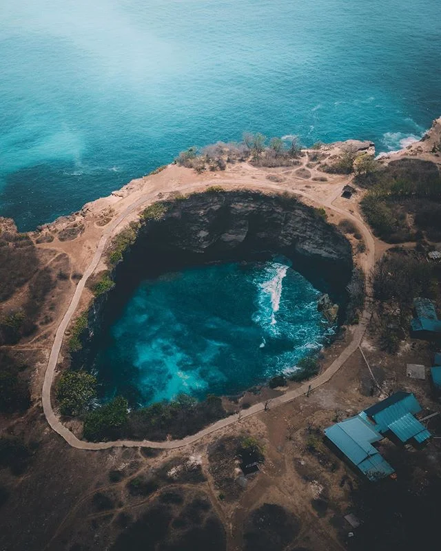 Absolutely in awe with all the scenic spots in Nusa Penida 🌴#wonderfulindonesia #nusapenida