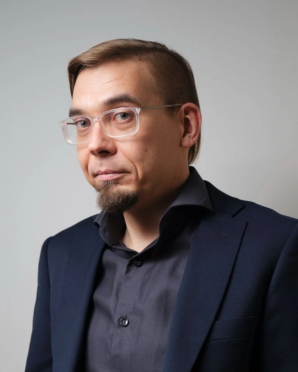 Uusi vuosi, uusi titteli! ⚖ Juhamatti Rainekari on saanut 1.1.2026 asianajajan nimikkeen. Upea saavutus, joka kertoo pitk&auml;j&auml;nteisest&auml; ty&ouml;st&auml;, osaamisesta ja sitoutumisesta ammattiin. Juhamatti jatkaa toimistollamme ty&ouml;t&