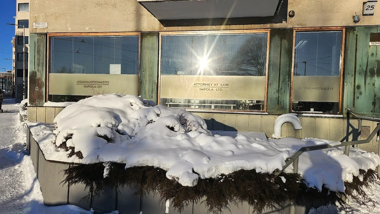 Tammikuu on puolessa v&auml;liss&auml;, ja valoisan ajan m&auml;&auml;r&auml; lis&auml;&auml;ntyy p&auml;ivitt&auml;in! 🌟

Tammi tarkoittaa napaa, akselia tai keskipuuta. T&auml;st&auml; tammikuu on saanut nimens&auml;, sill&auml; kuu on talven kesk