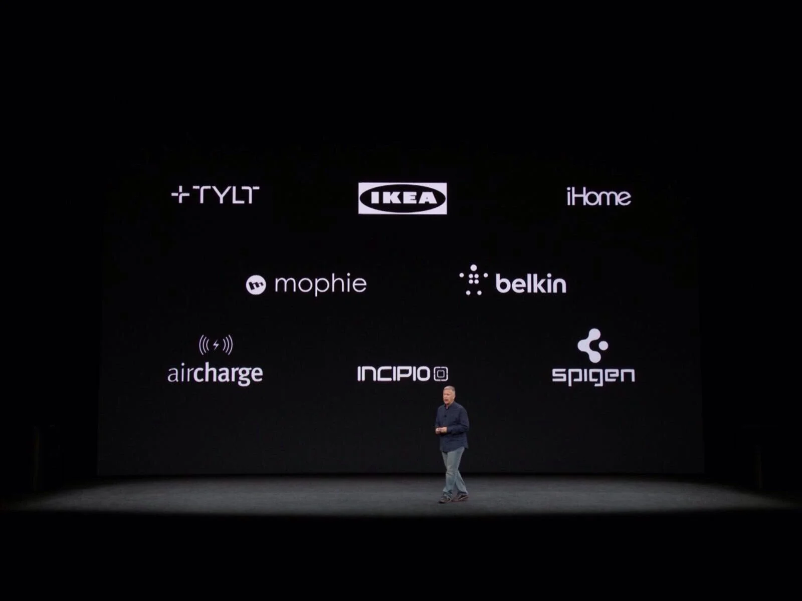 aircharge-at-apple-keynote-2017.jpg