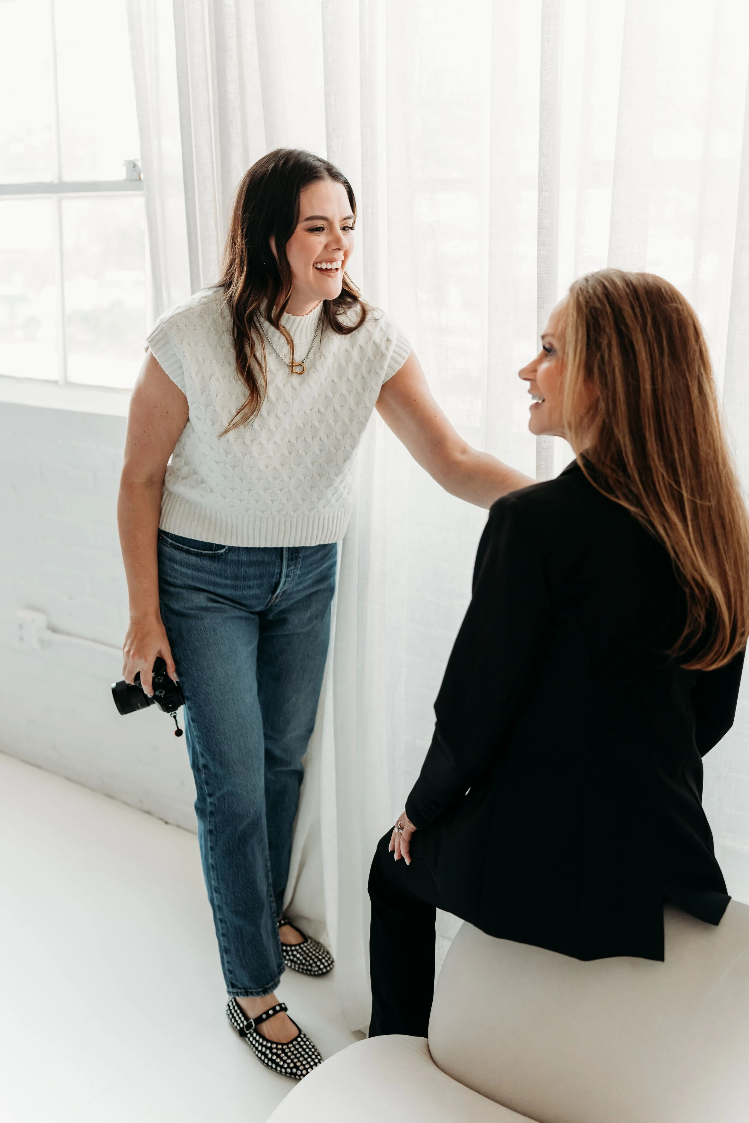 Adrienne Graves Branding  25721.jpg