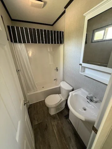 2023 NR BATHROOM.jpg