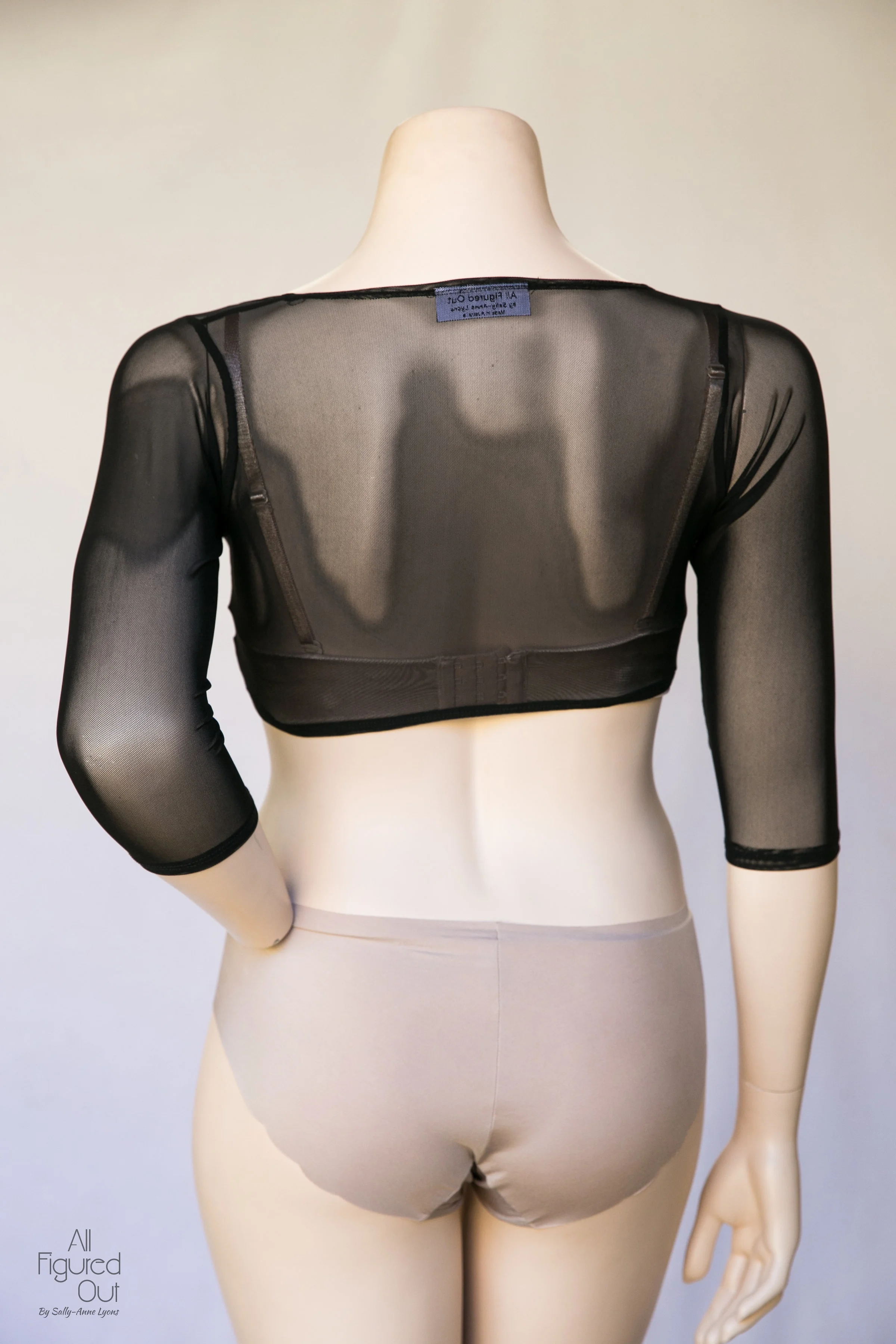 Black silky m 3:4 low u - back.jpg