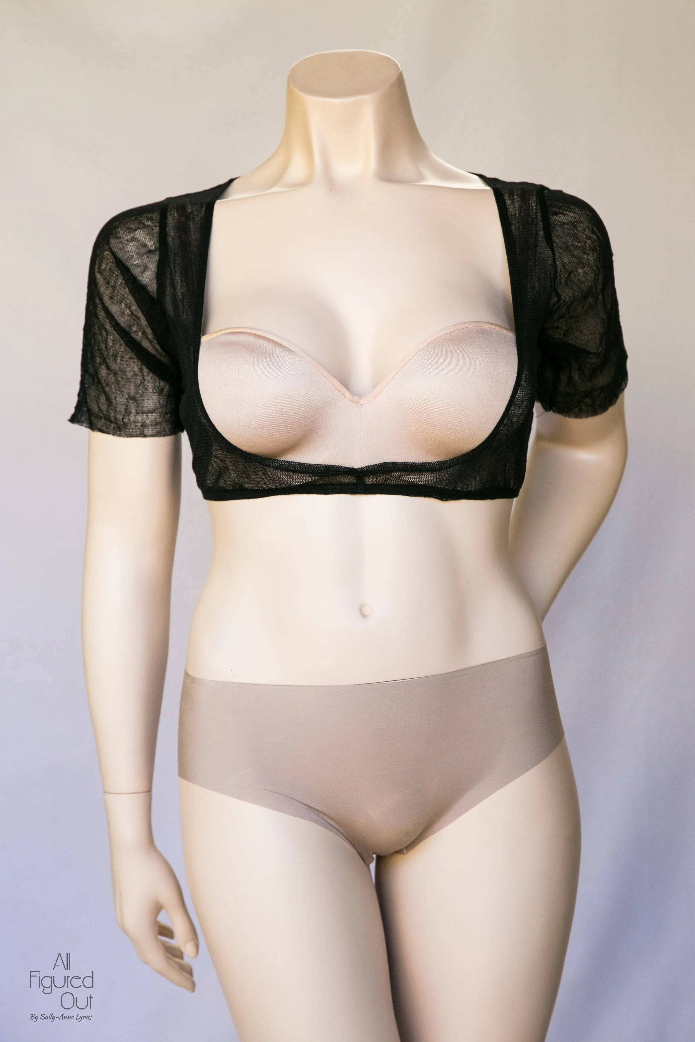 allfiguredoutdesignerwardrobesolutions_24.jpg