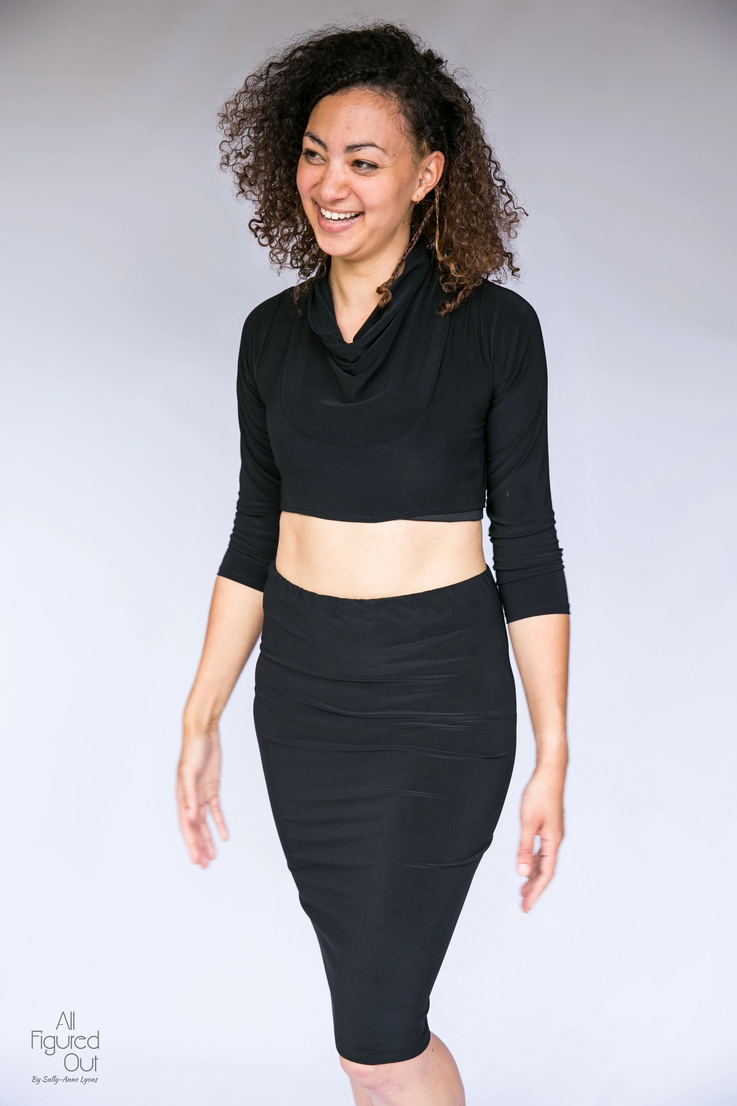 allfiguredoutdesignerwardrobesolutions_sallysentials_37.jpg