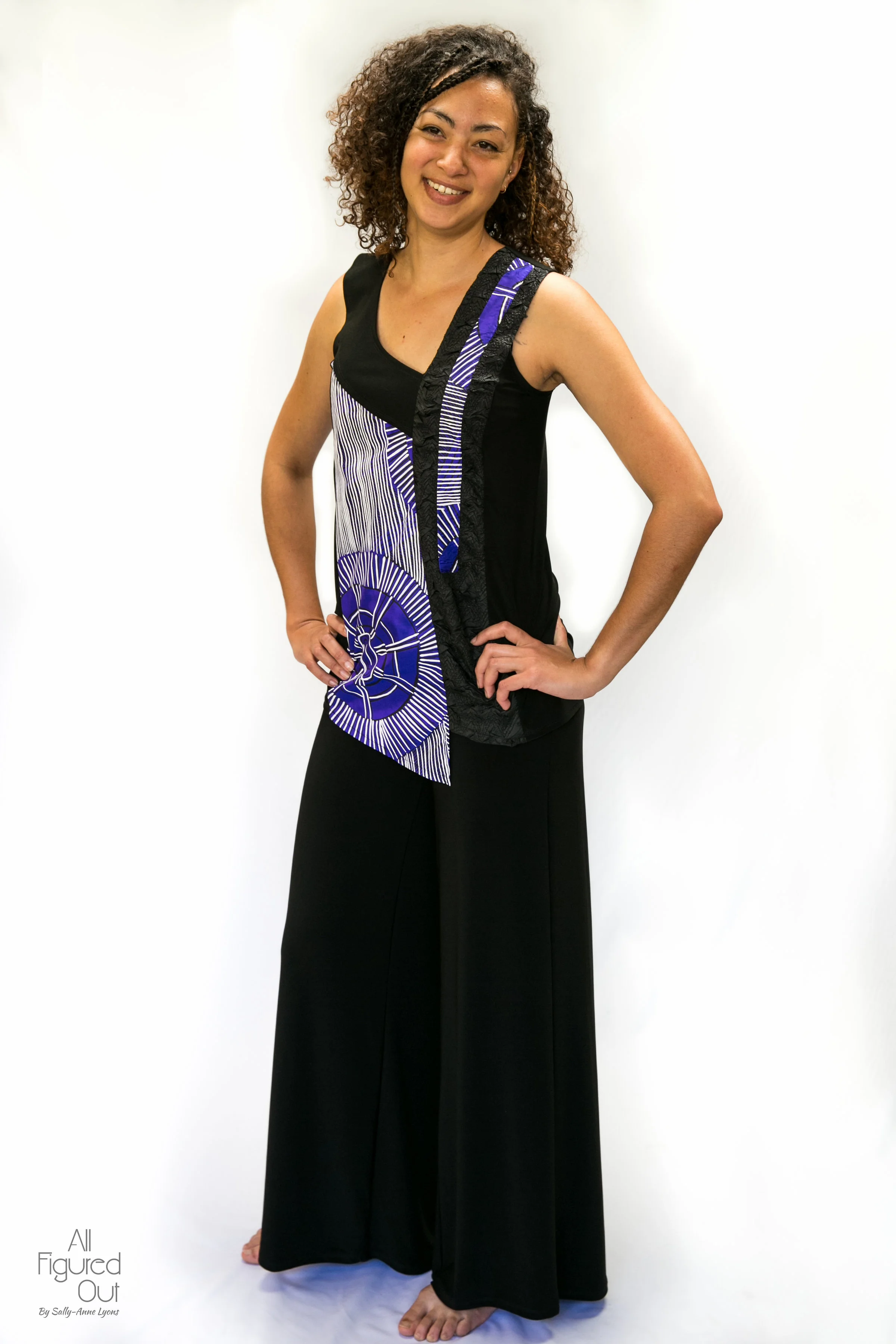 allfiguredoutdesignerwardrobesolutions_sallysentialsandlimitededition_01.jpg