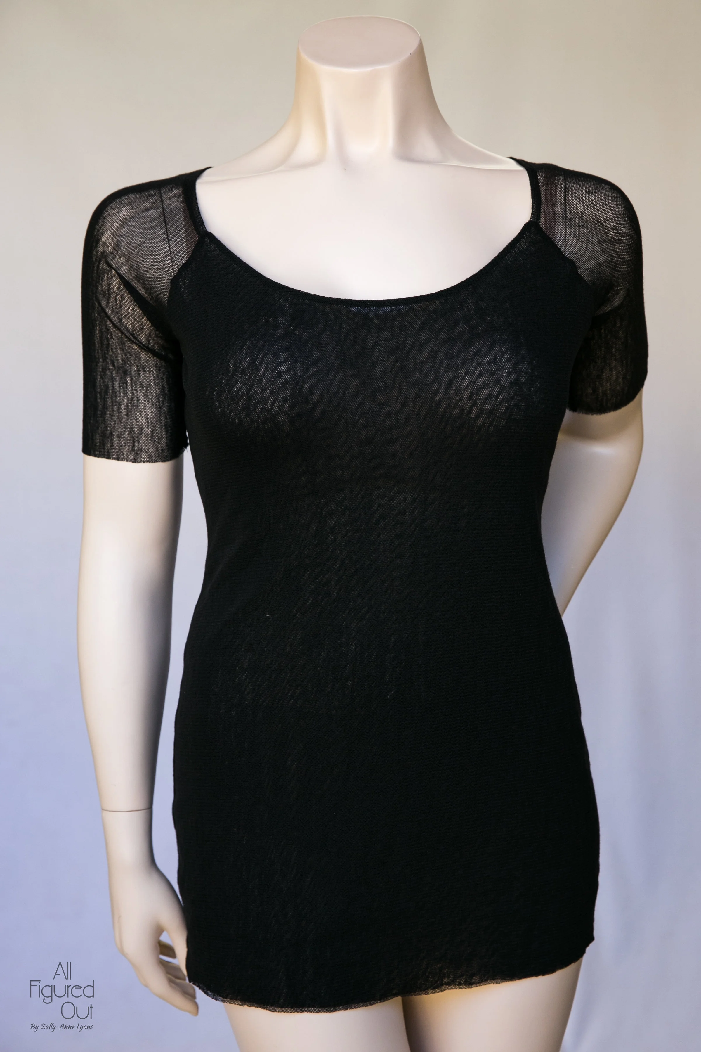 allfiguredoutdesignerwardrobesolutions_01.jpg