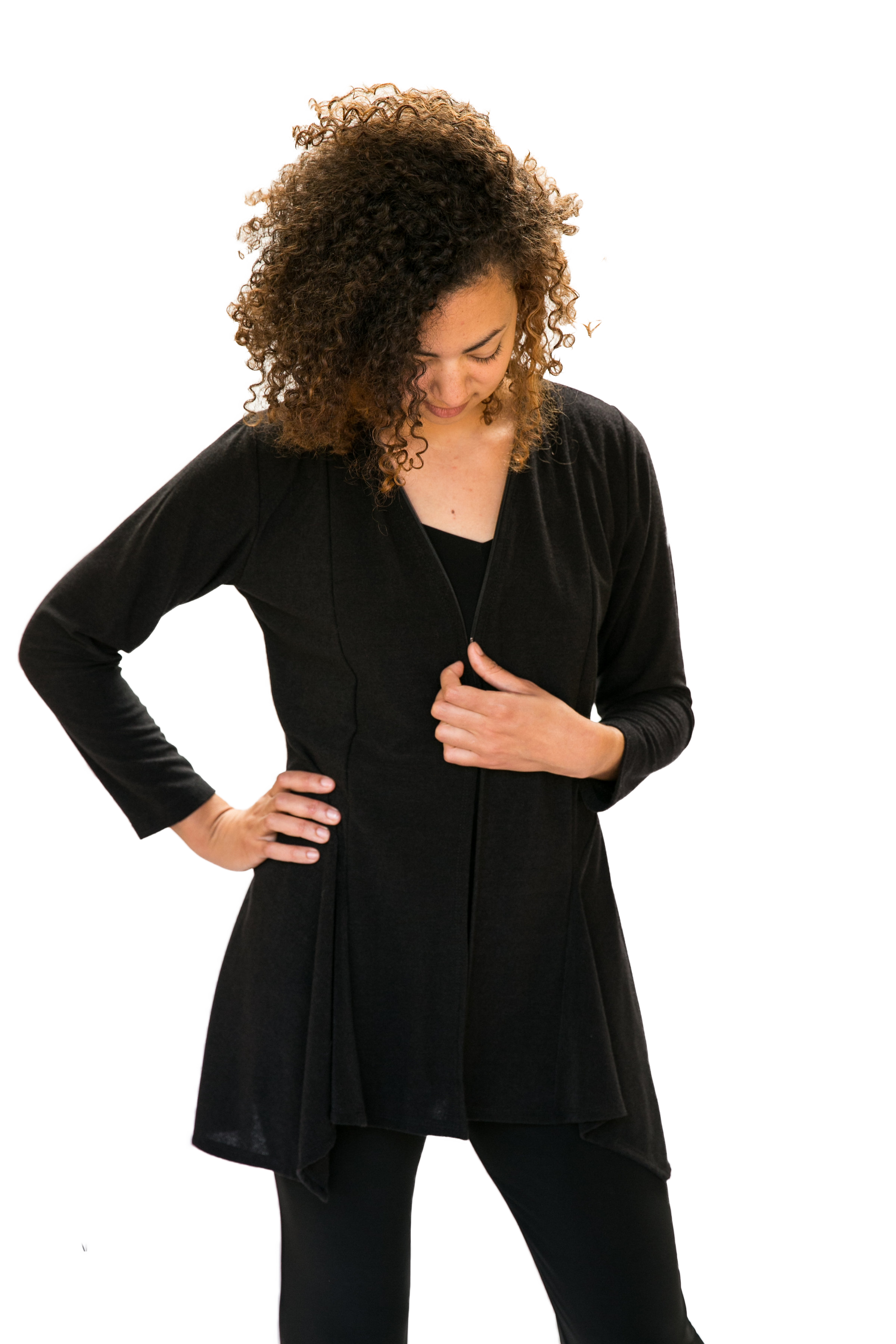 allfiguredoutdesignerwardrobesolutions_zipitessentials_16_InPixio.png
