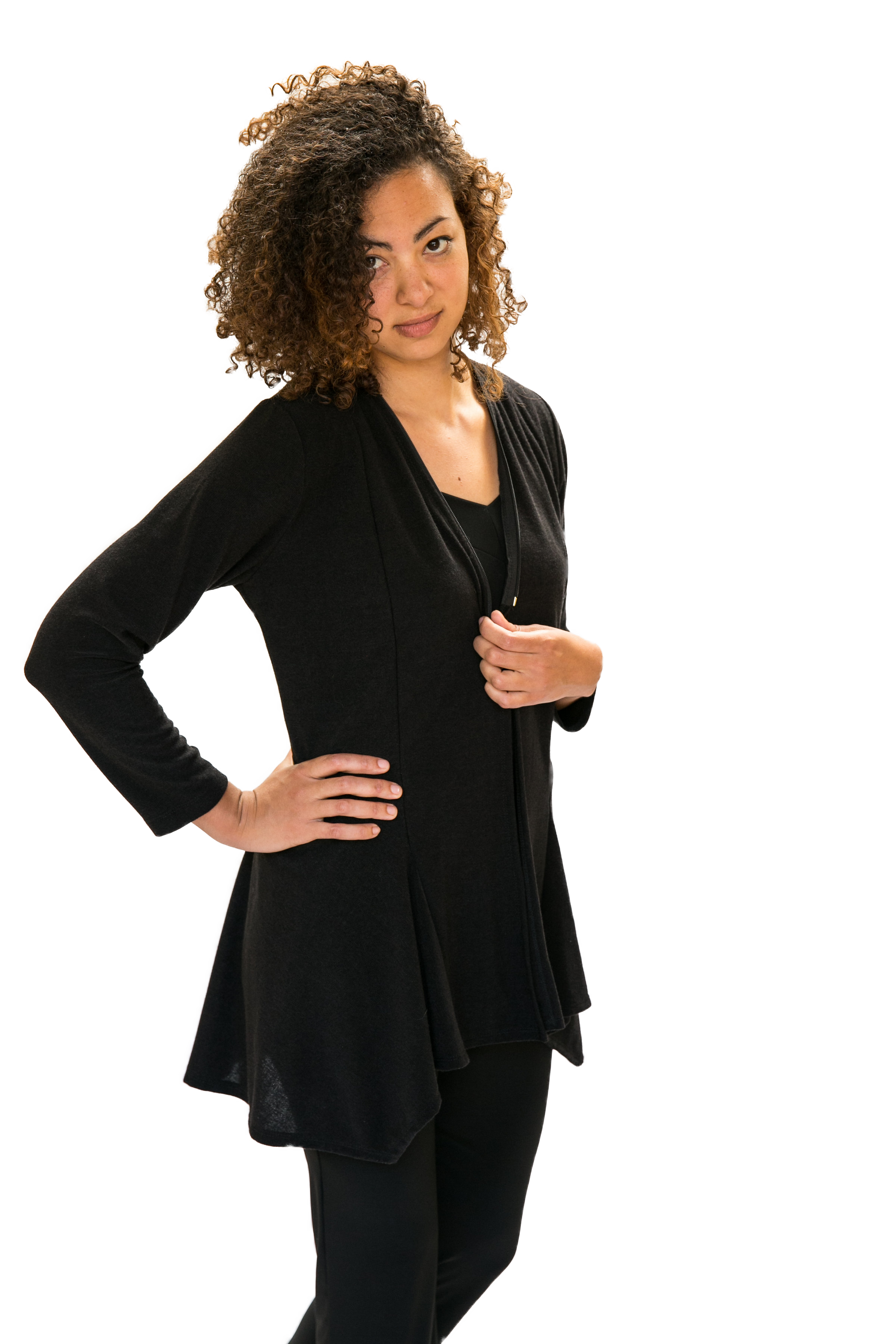 allfiguredoutdesignerwardrobesolutions_zipitessentials_17_InPixio.png