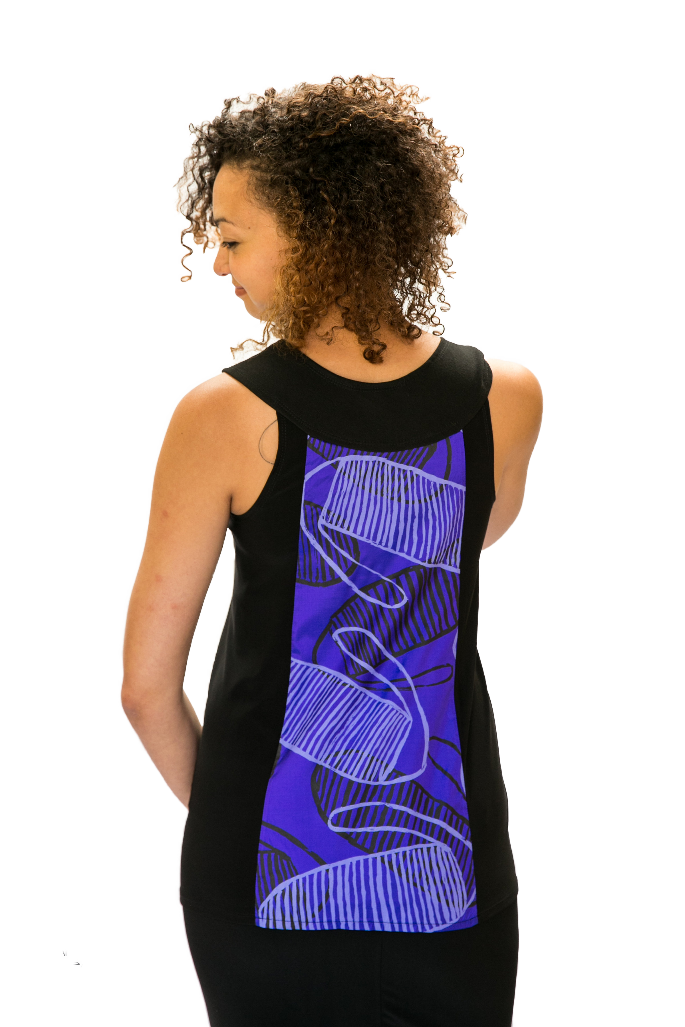 allfiguredoutdesignerwardrobesolutions_indigenous_18_InPixio.png