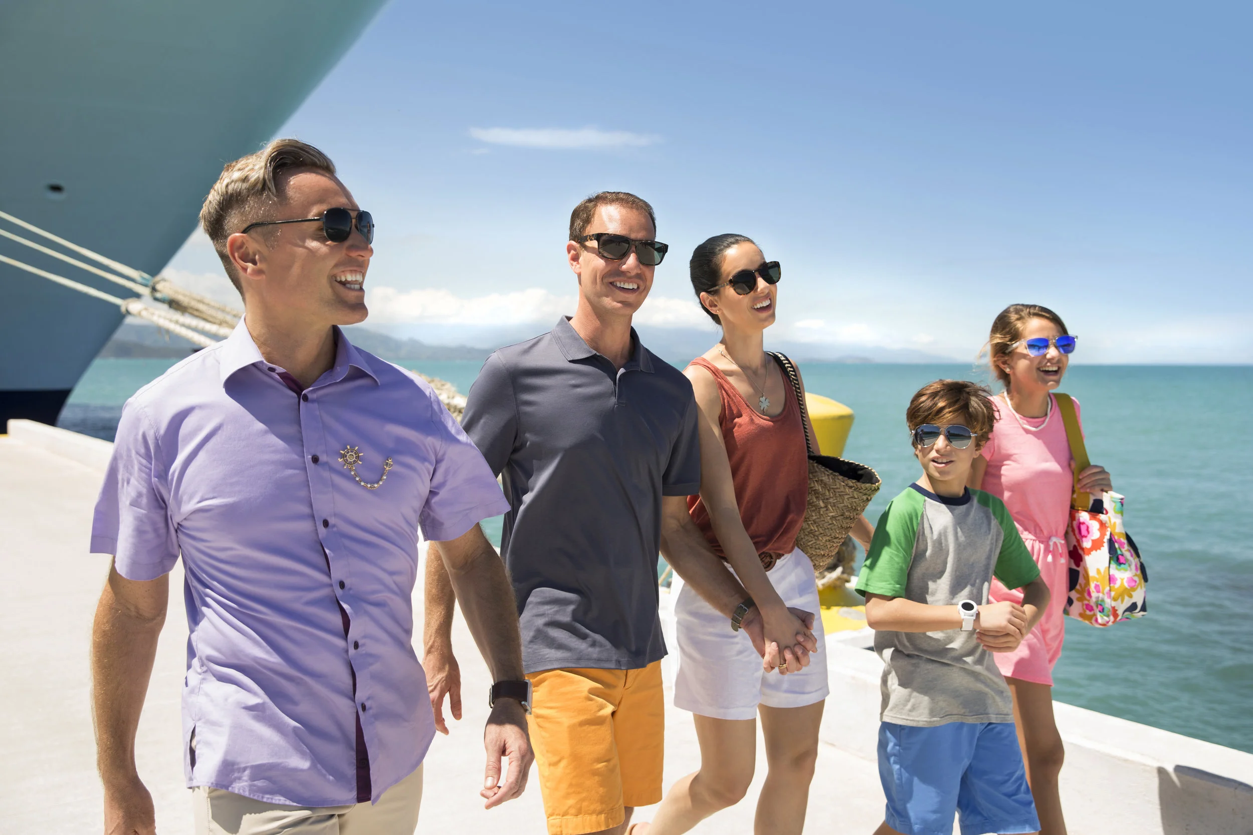 COLLINHUGHES_RCL_OA_GENIE_2b_Labadee_Pier_1598.jpg