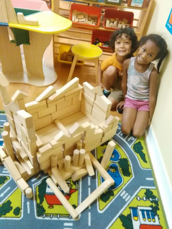 6 things children learn playing with Blocks