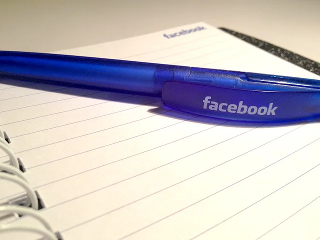 CEO Của Facebook Mất US$ 3 Tỷ Trong Hai Tiếng