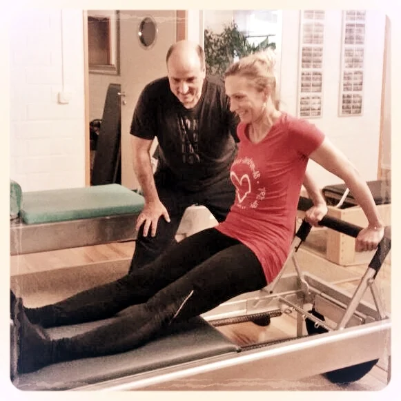 2017.12-Besuch-Arnold-Aschaffenburg-Reformer-Long-Back-Stretch.jpg