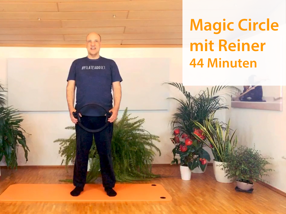 19. Magic Circle - Reiner (44 Minuten) - 20.3.2020Ein paar Übungen im Stehen unter ständigem Einsatz des Magic Circles. Mal wir der Arme gezogen, mal gedrückt. Kein Wunder, dass meine Magic Circle so oval sind :-) Nach dem Stehen geht es ins Liegen,…